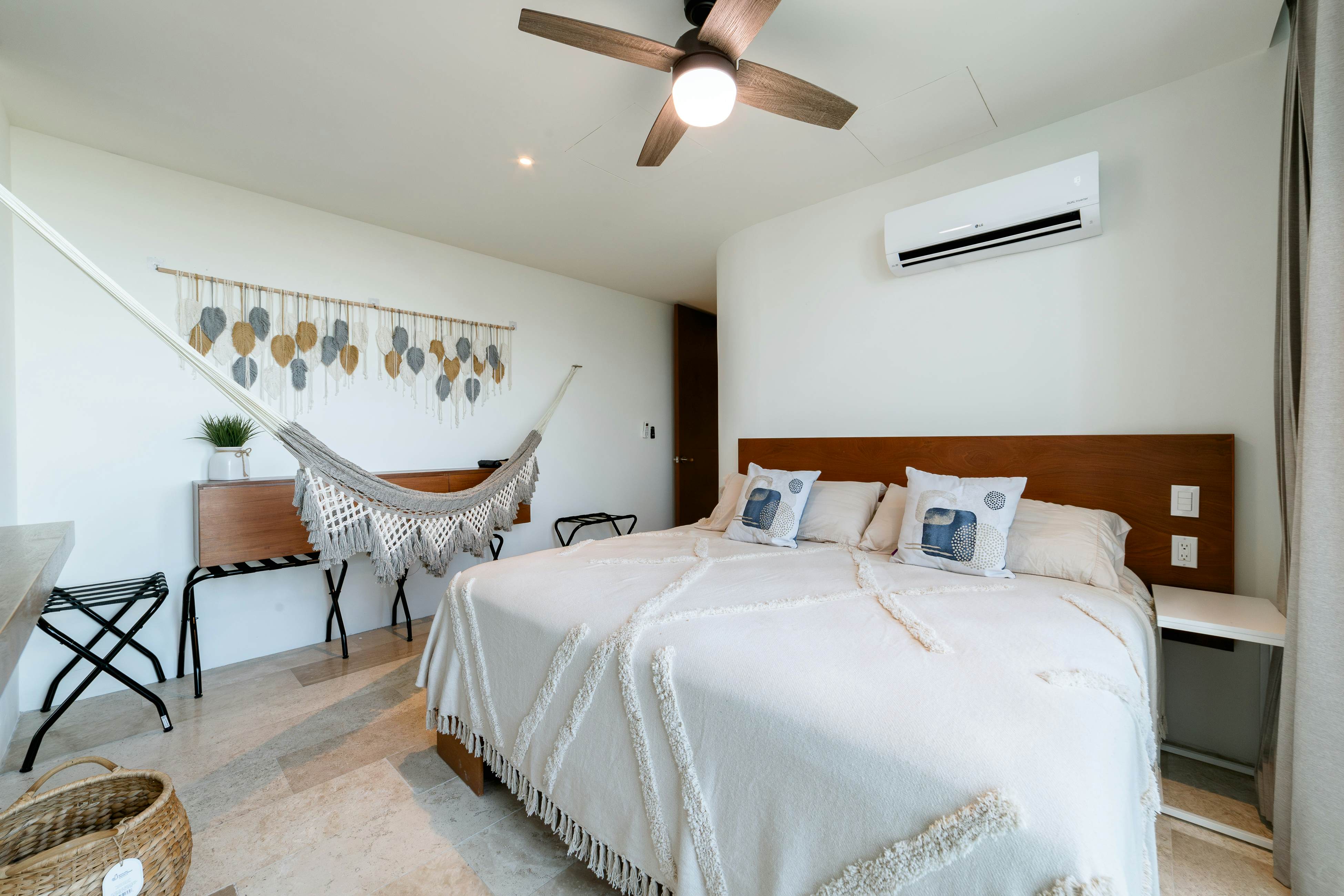 The Ocean Breeze Retreat