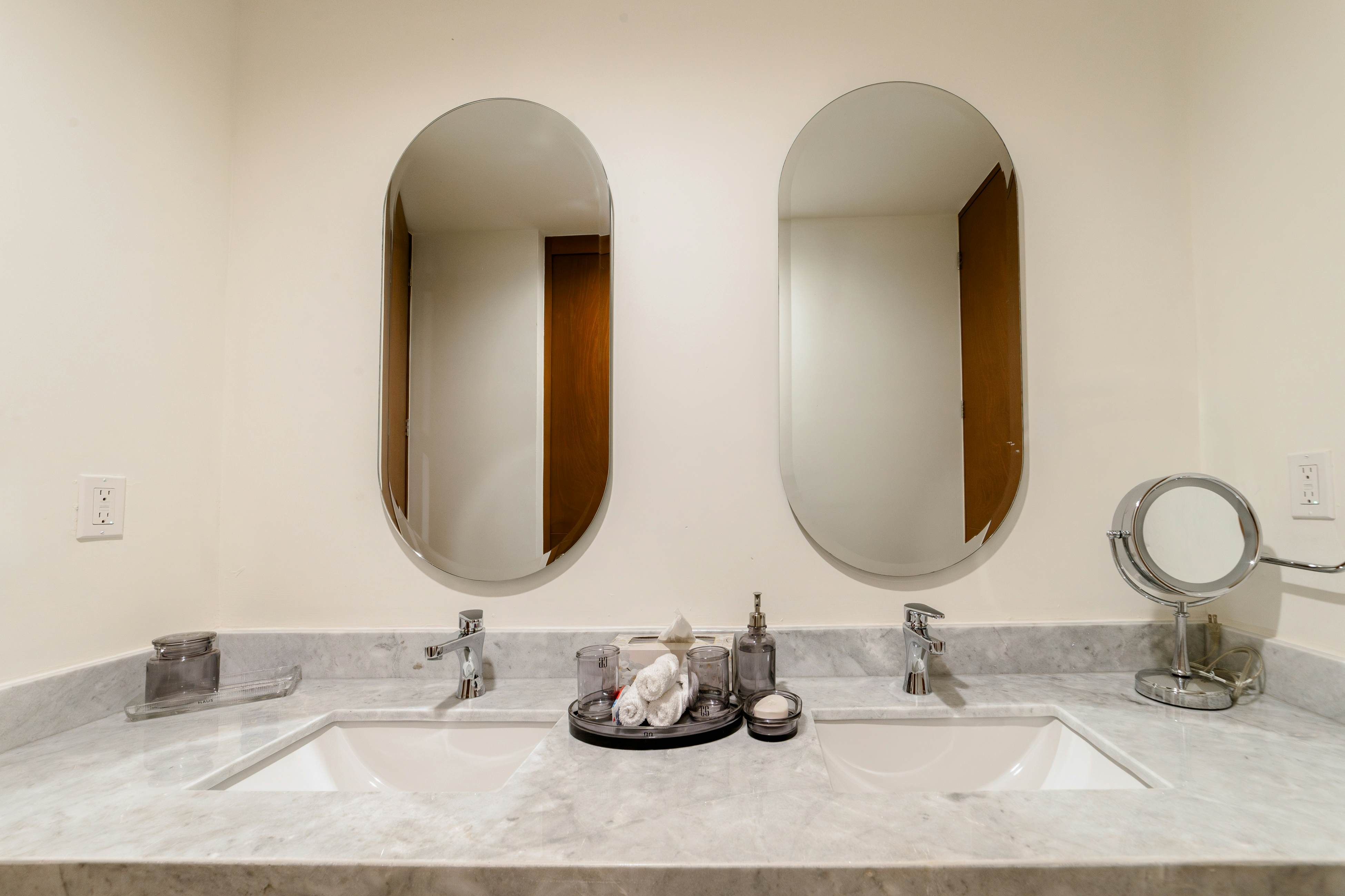 The Ocean Breeze Retreat