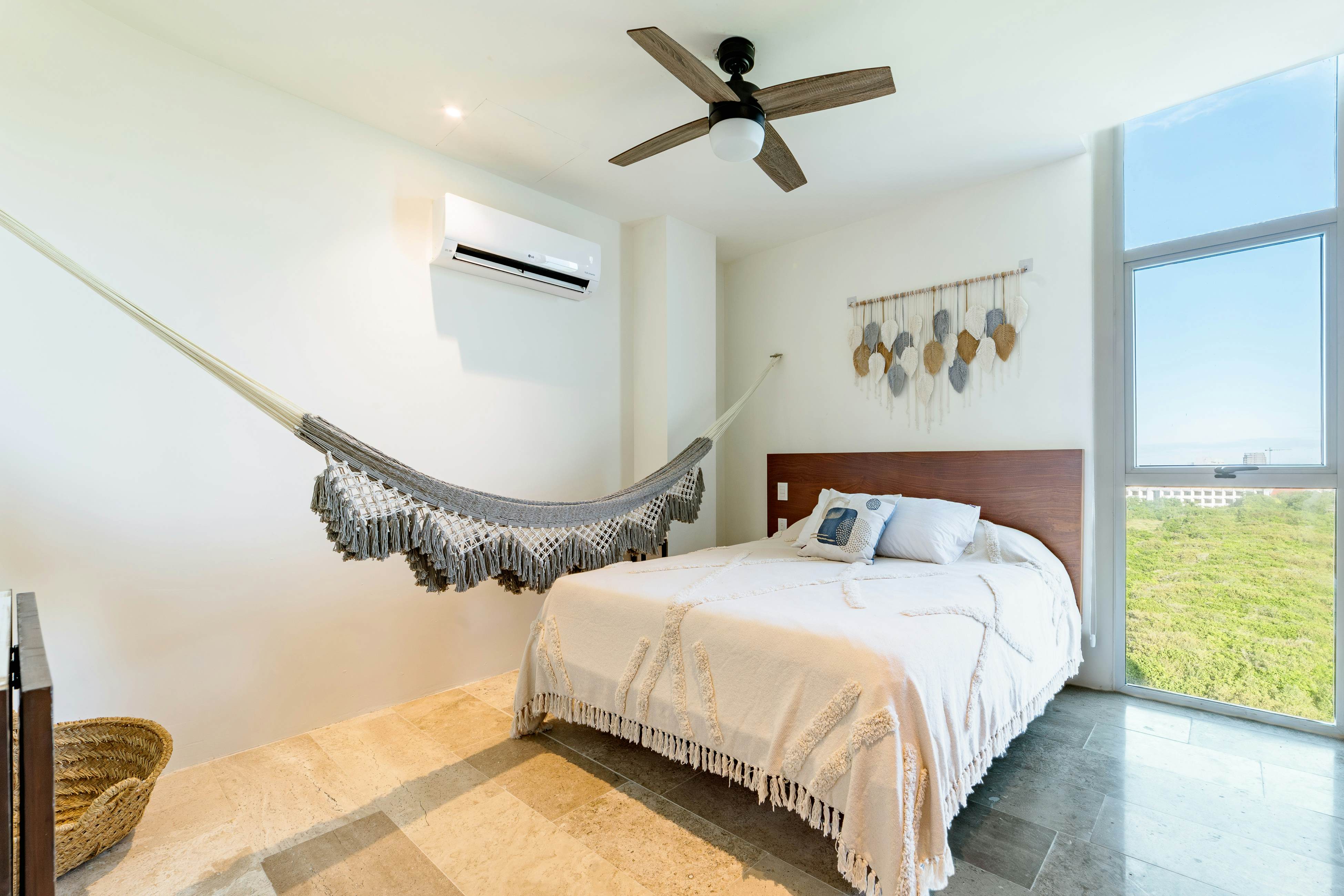 The Ocean Breeze Retreat