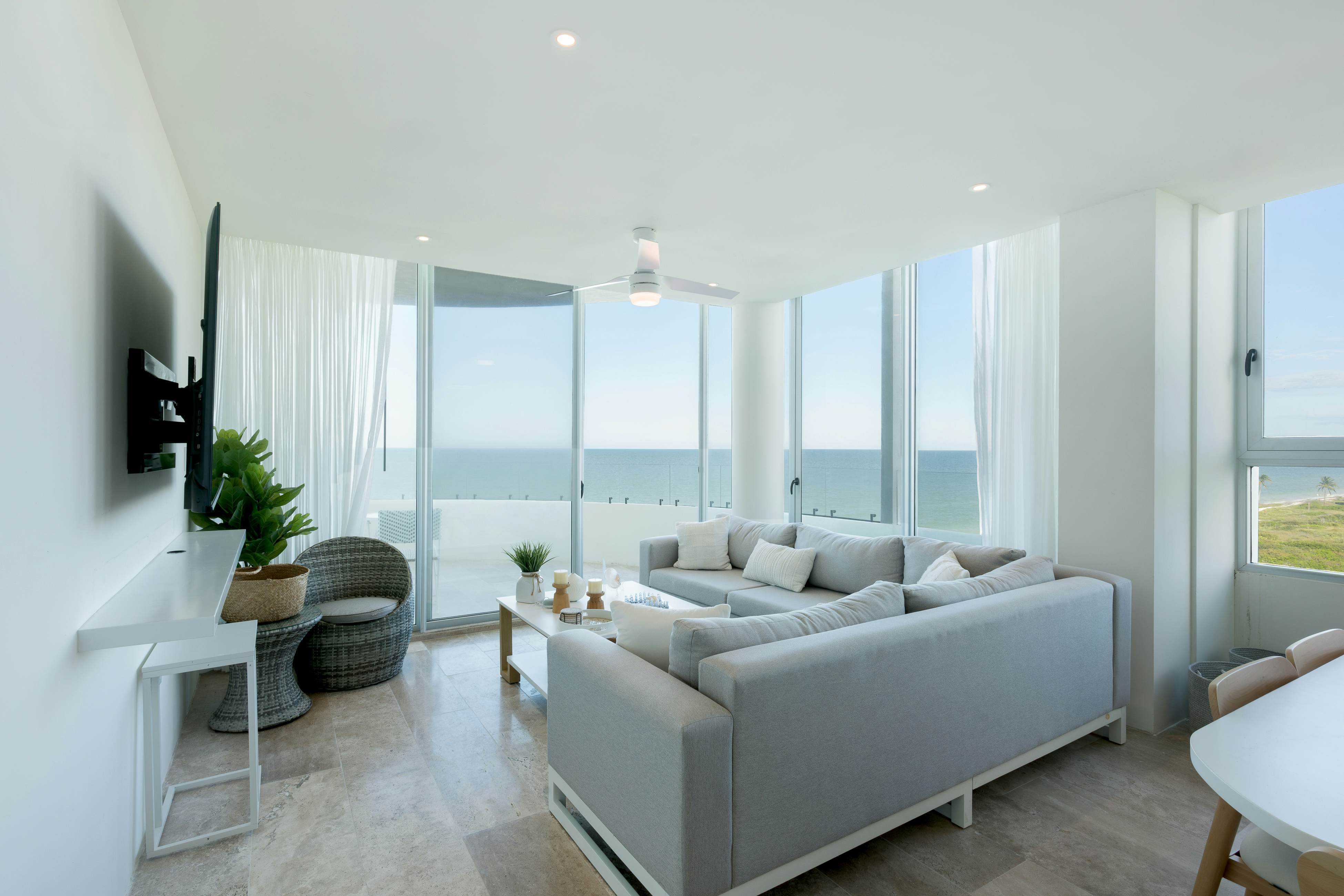 The Ocean Breeze Retreat