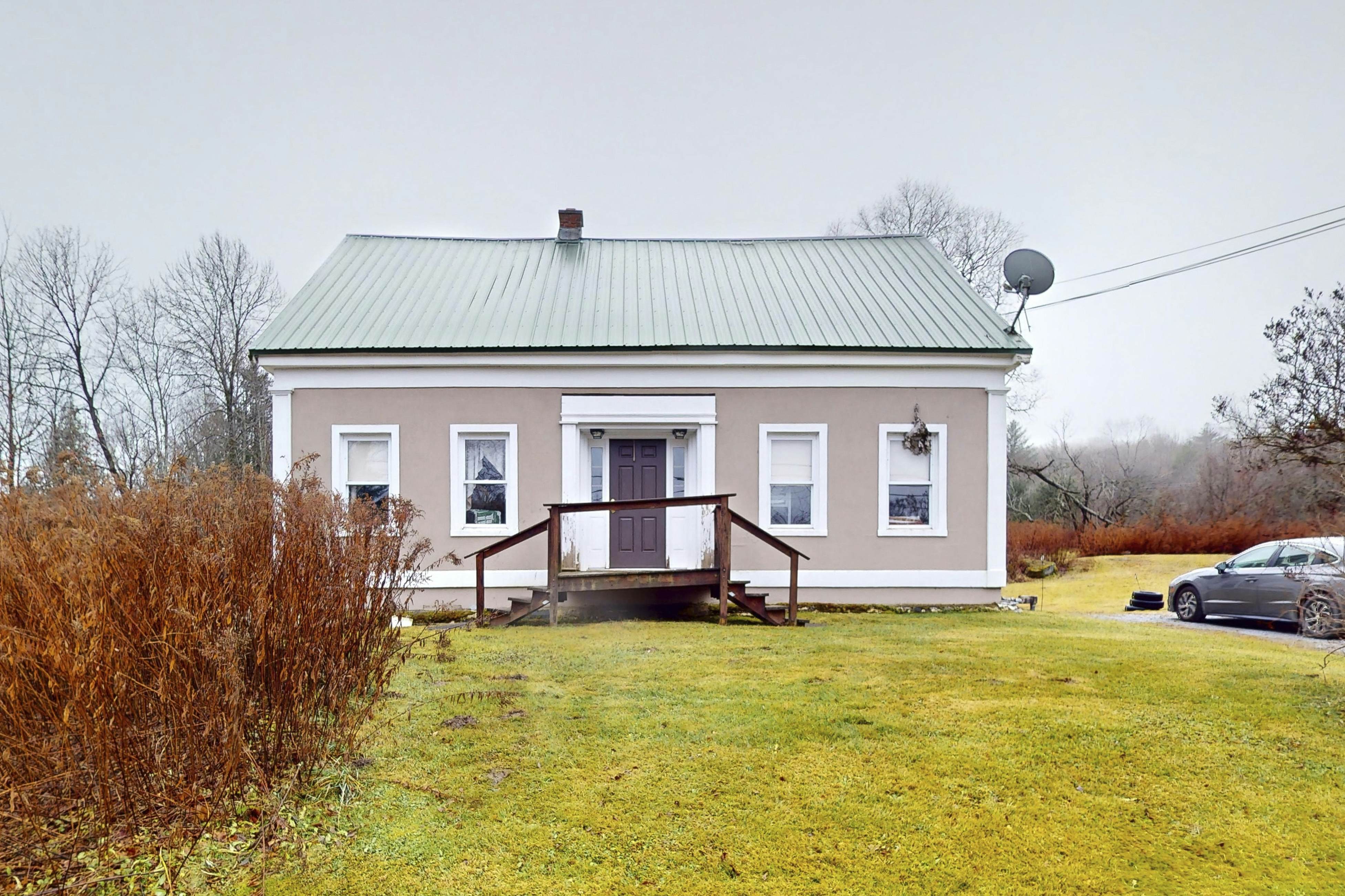 Mount Holly Ski House