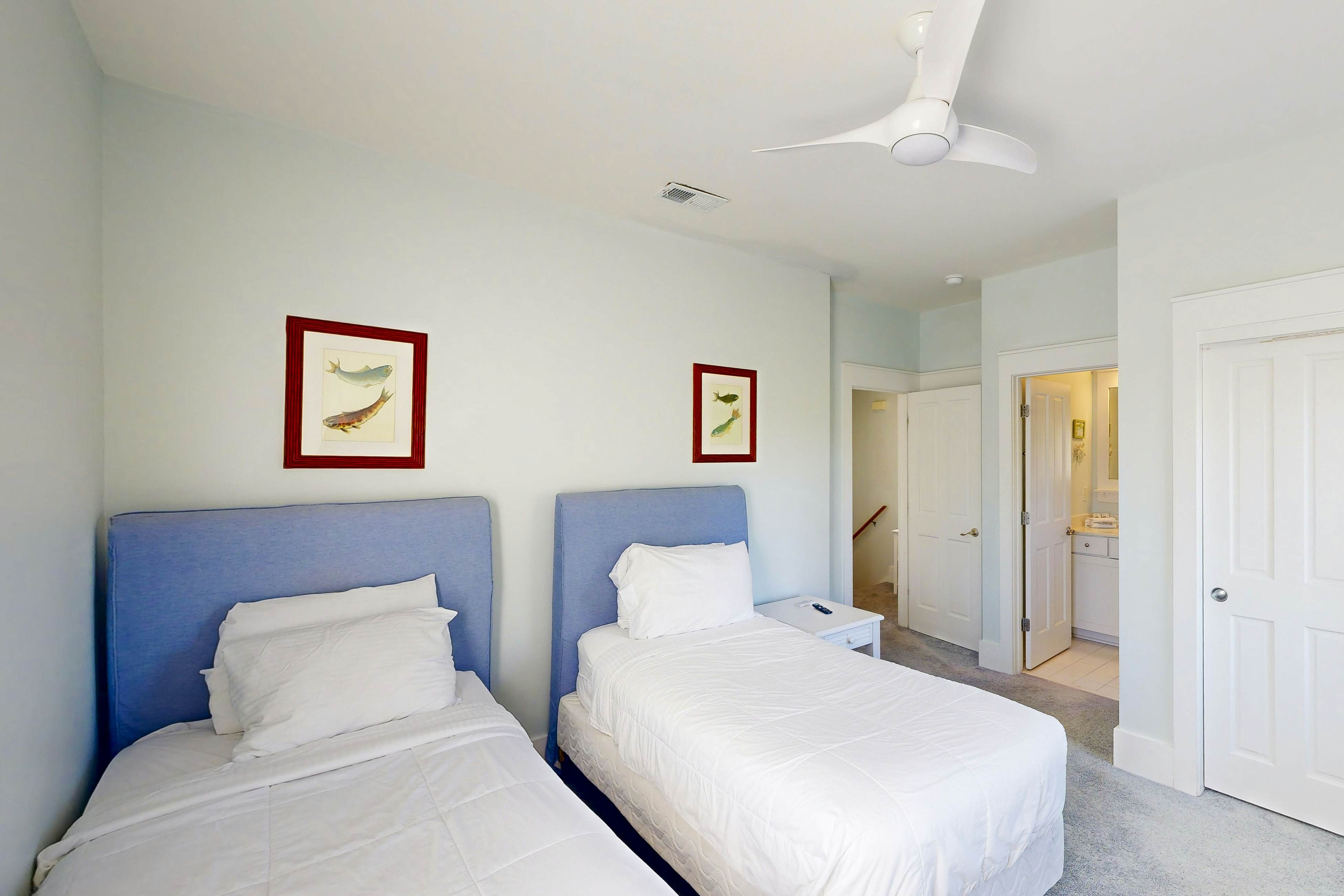 Barefoot Cottages #B32