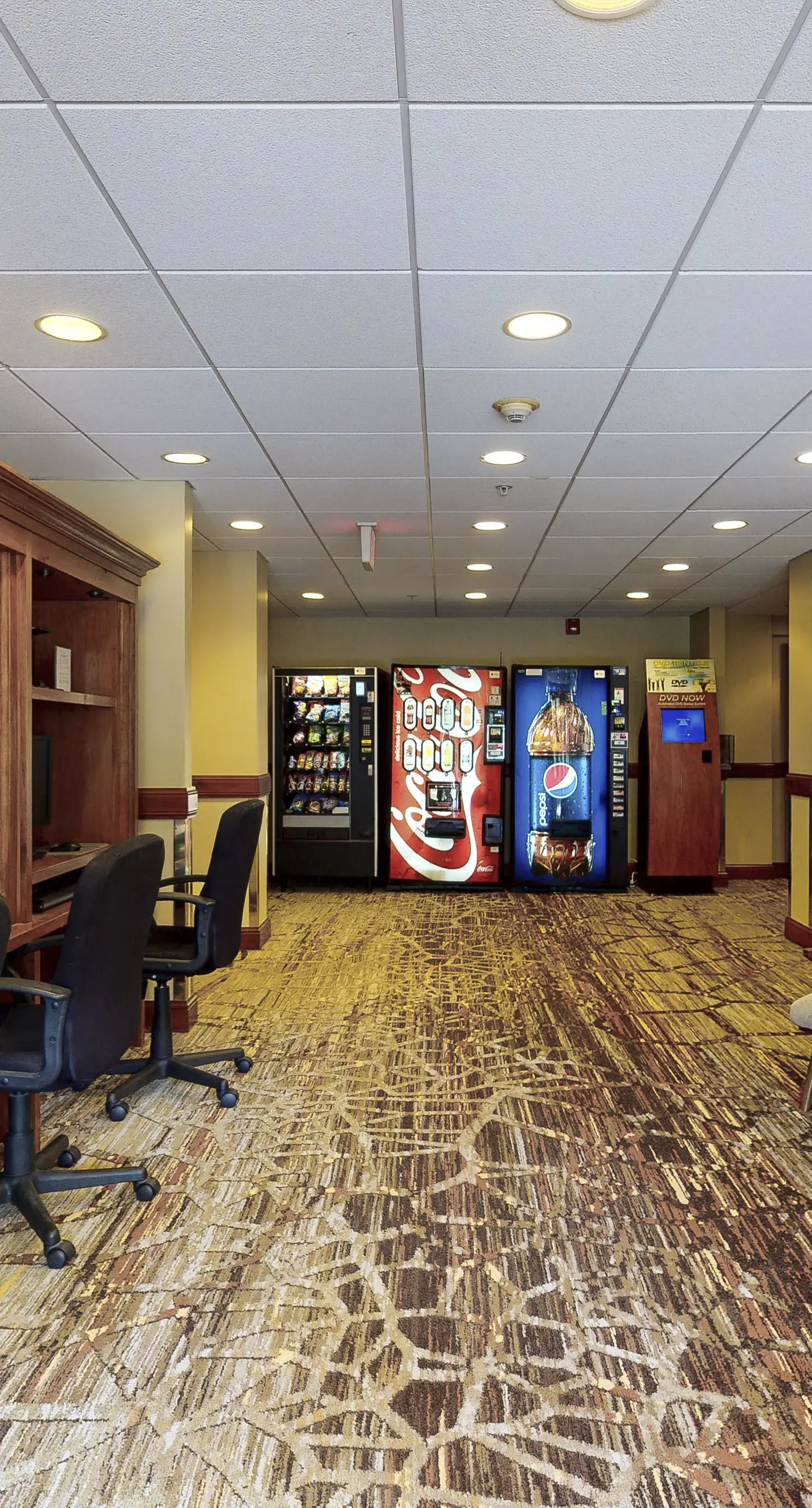 Lion Square Lodge South 170