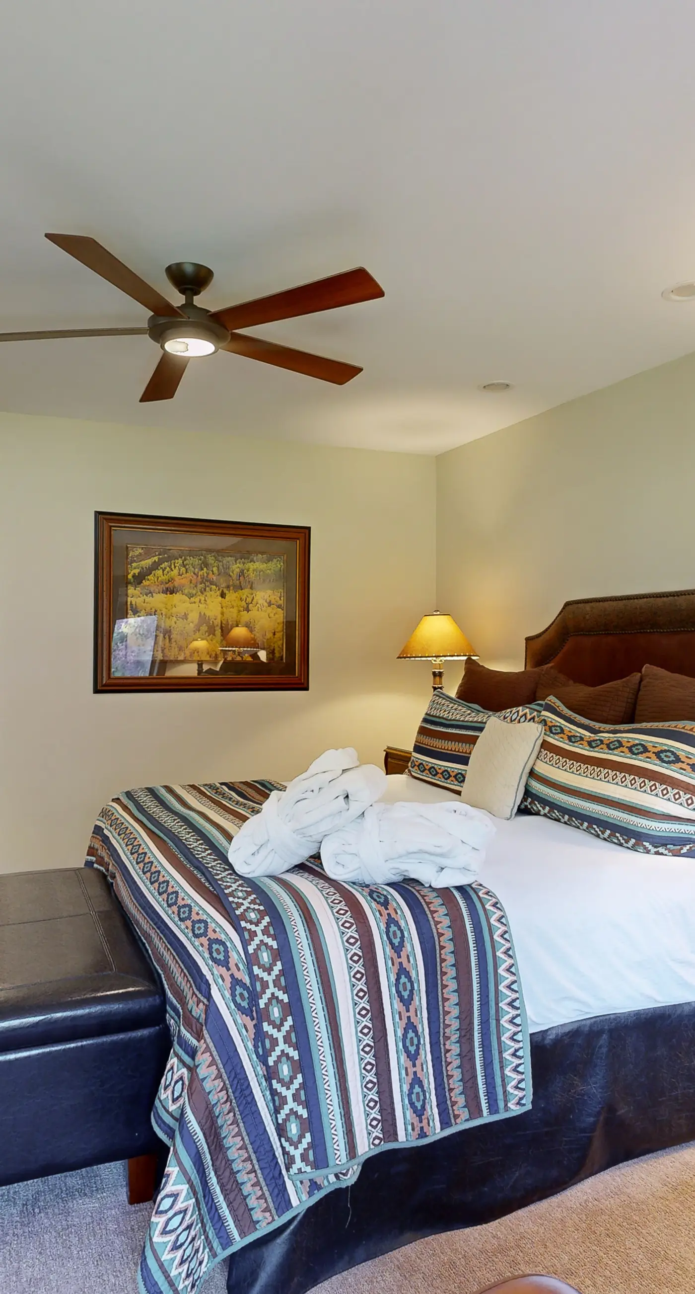 Lion Square Lodge South 170