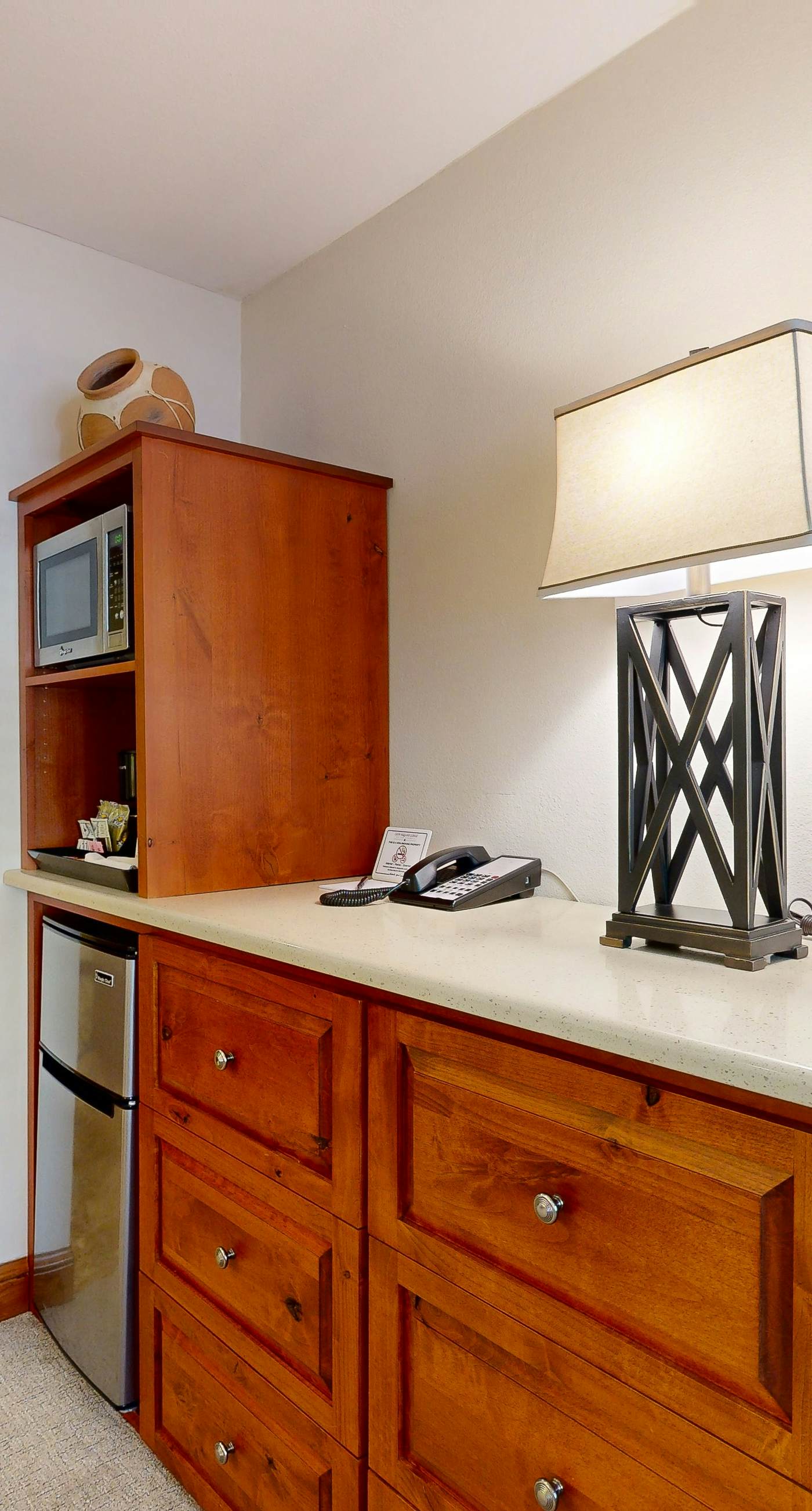 Lion Square Lodge South 372