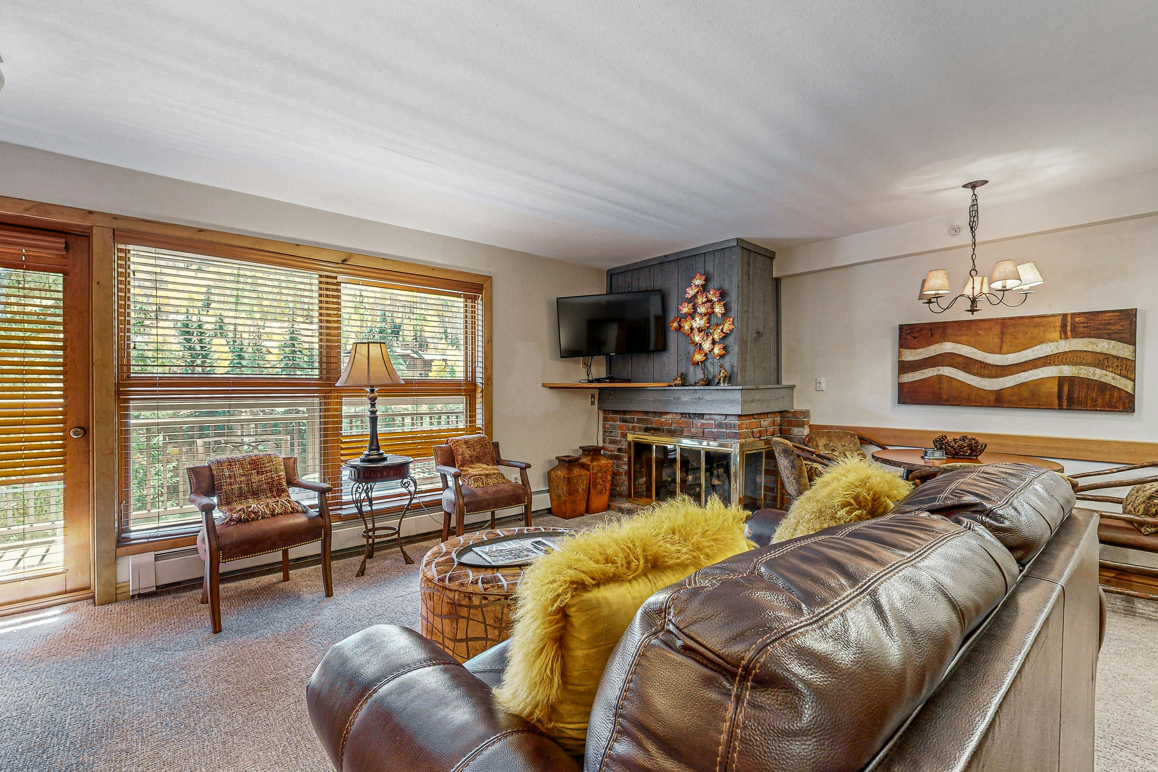 Lion Square Lodge South 466