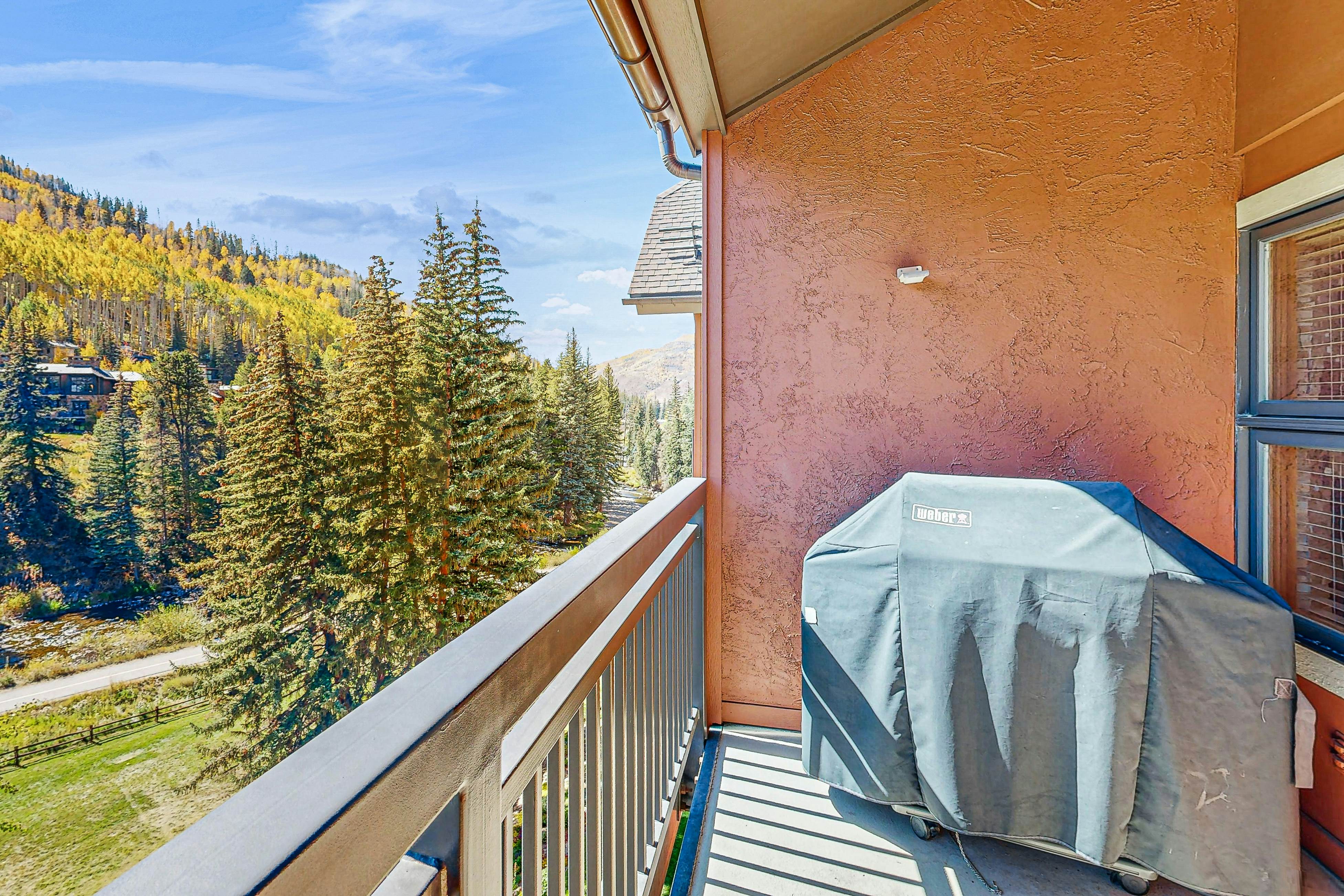 Lion Square Lodge South 554a