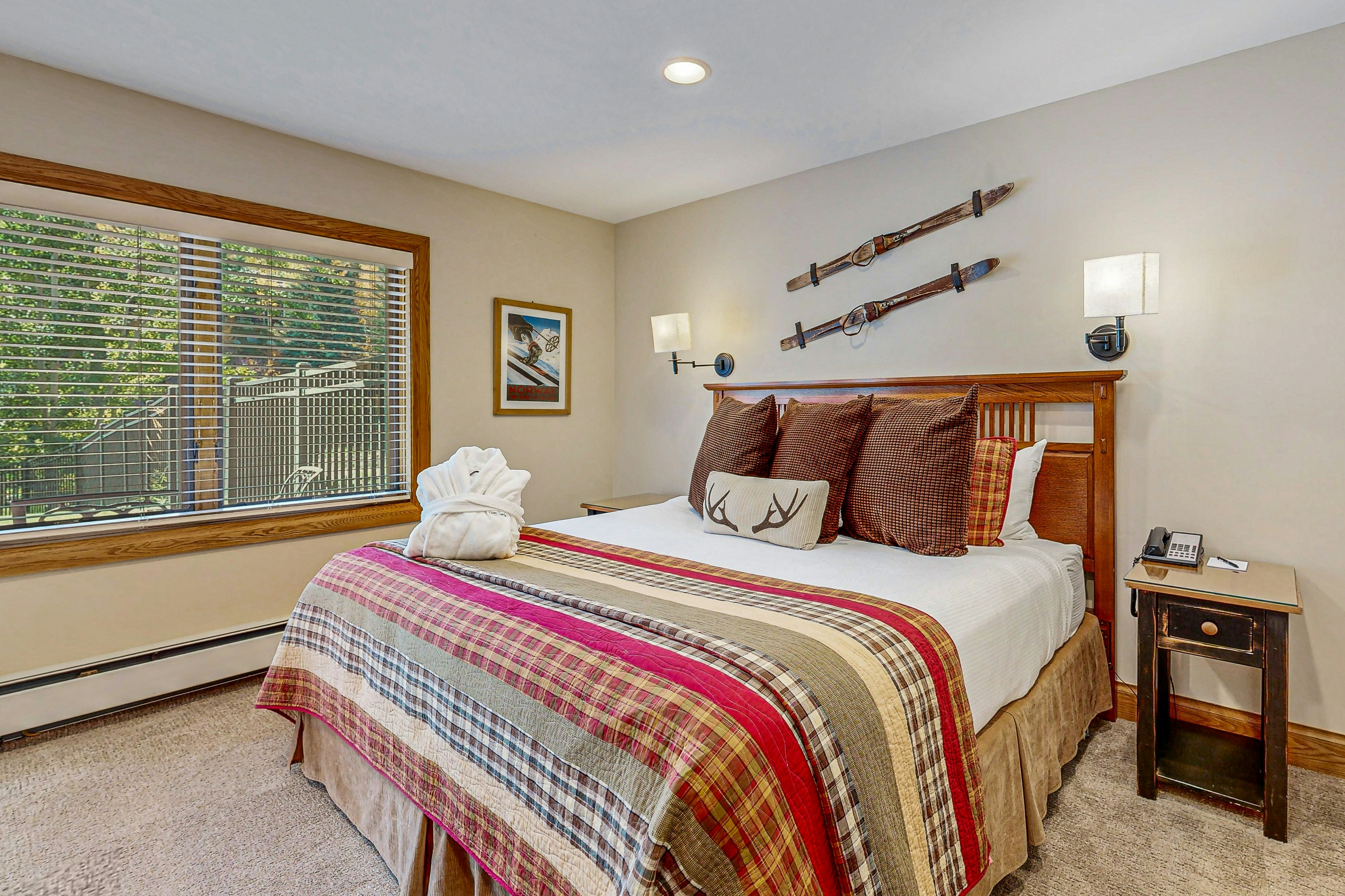 Lion Square Lodge South 156