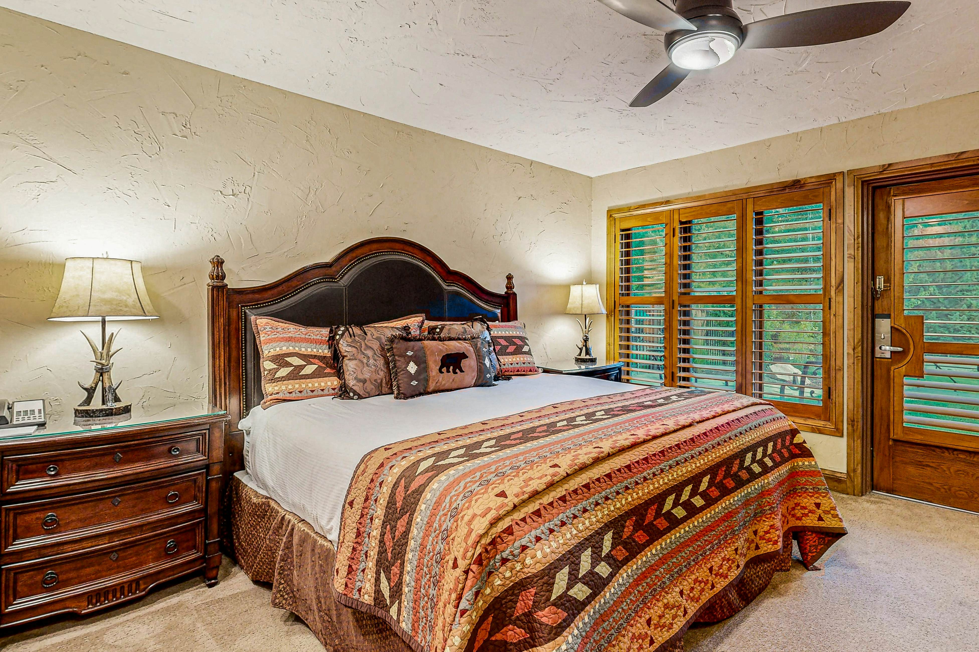 Lion Square Lodge South 158