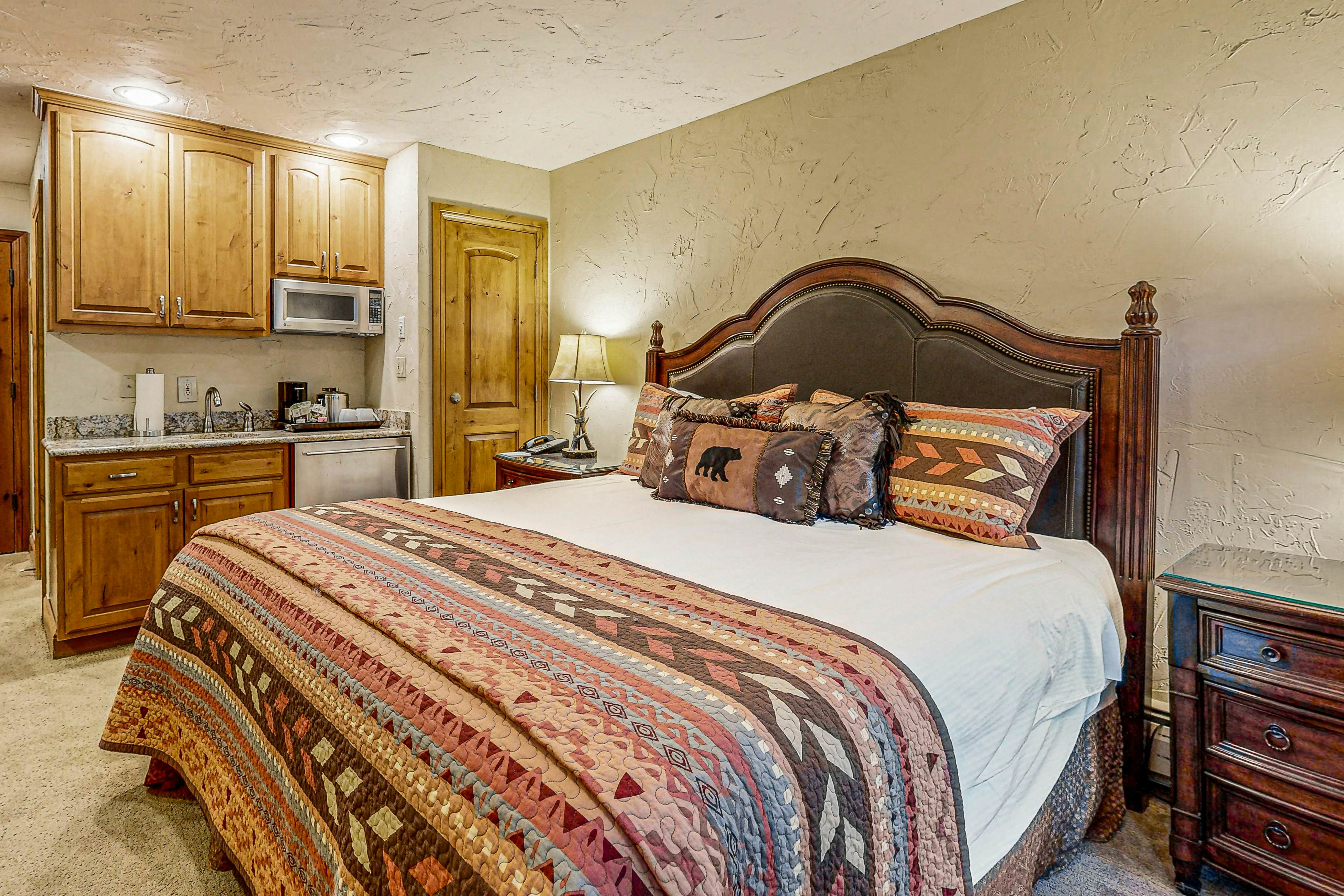 Lion Square Lodge South 158