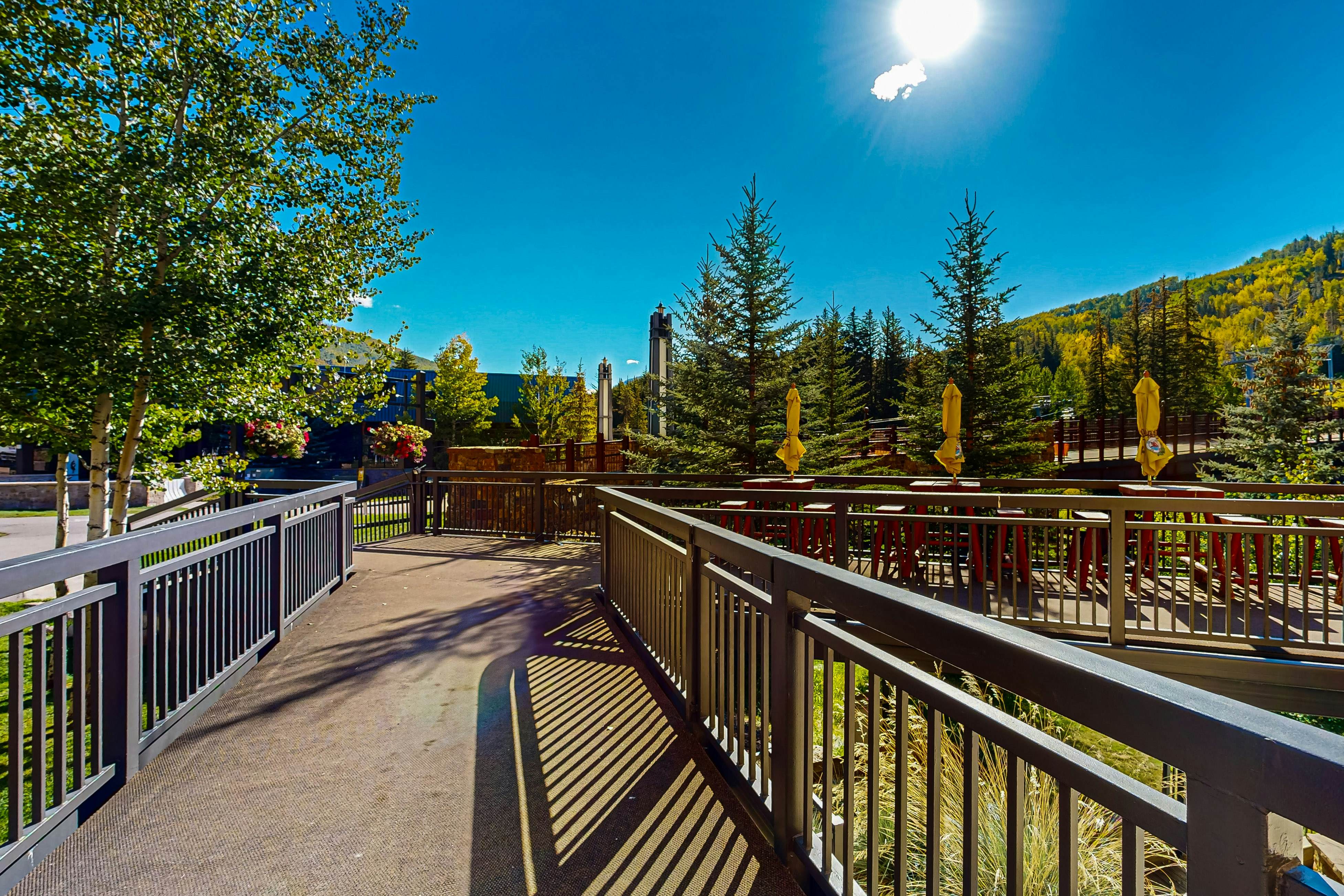 Lion Square Lodge East 101