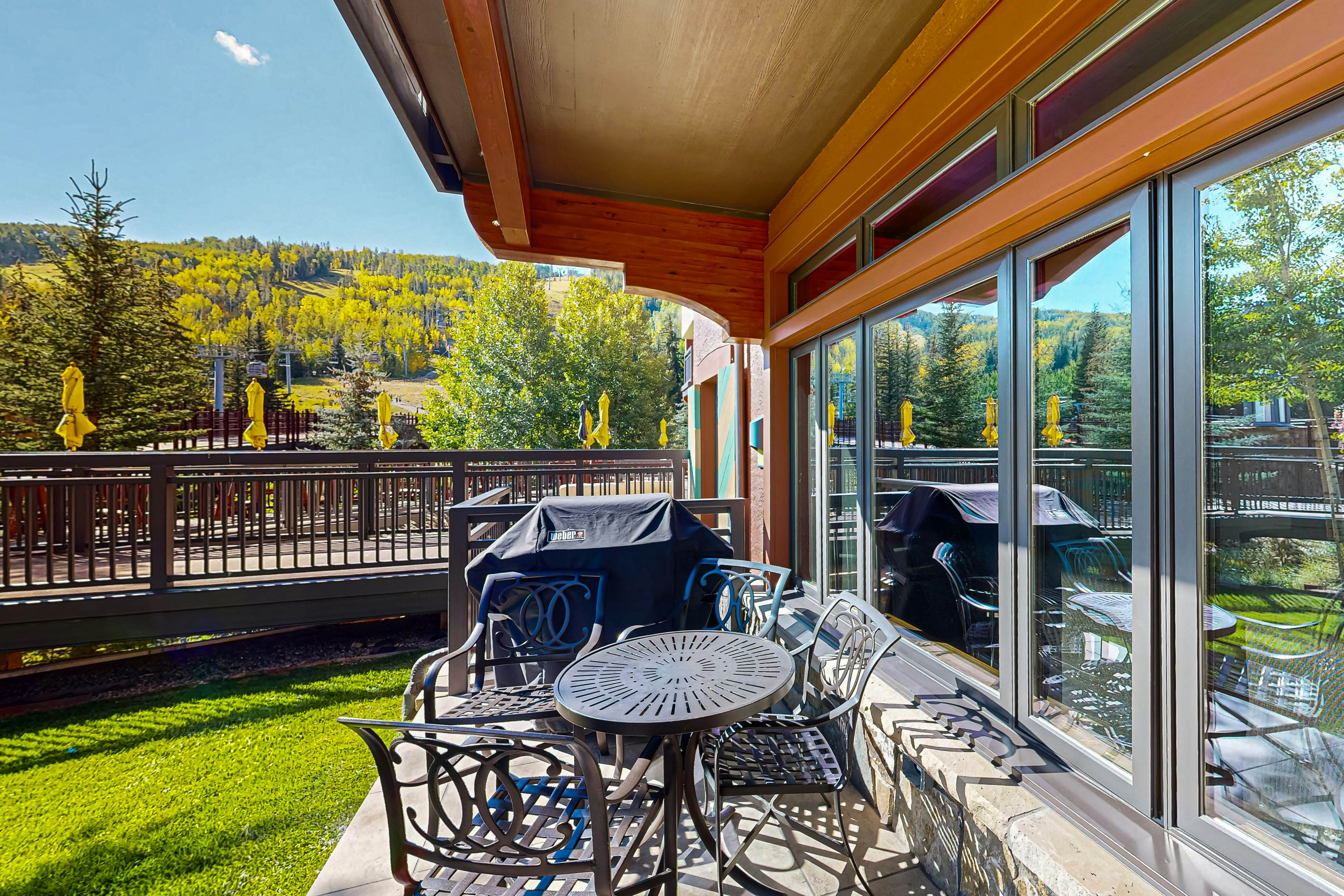 Lion Square Lodge East 101