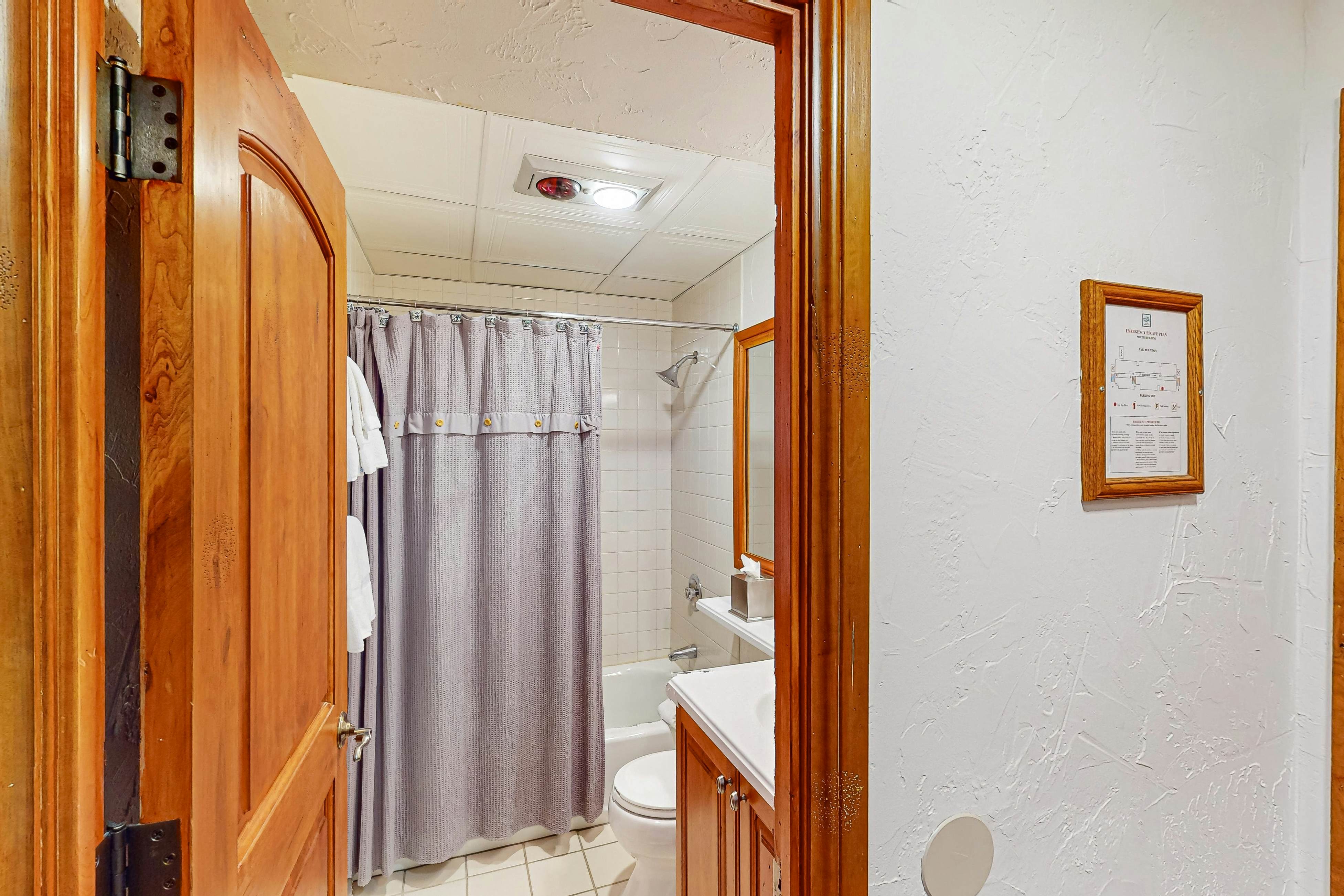 Lion Square Lodge South 468