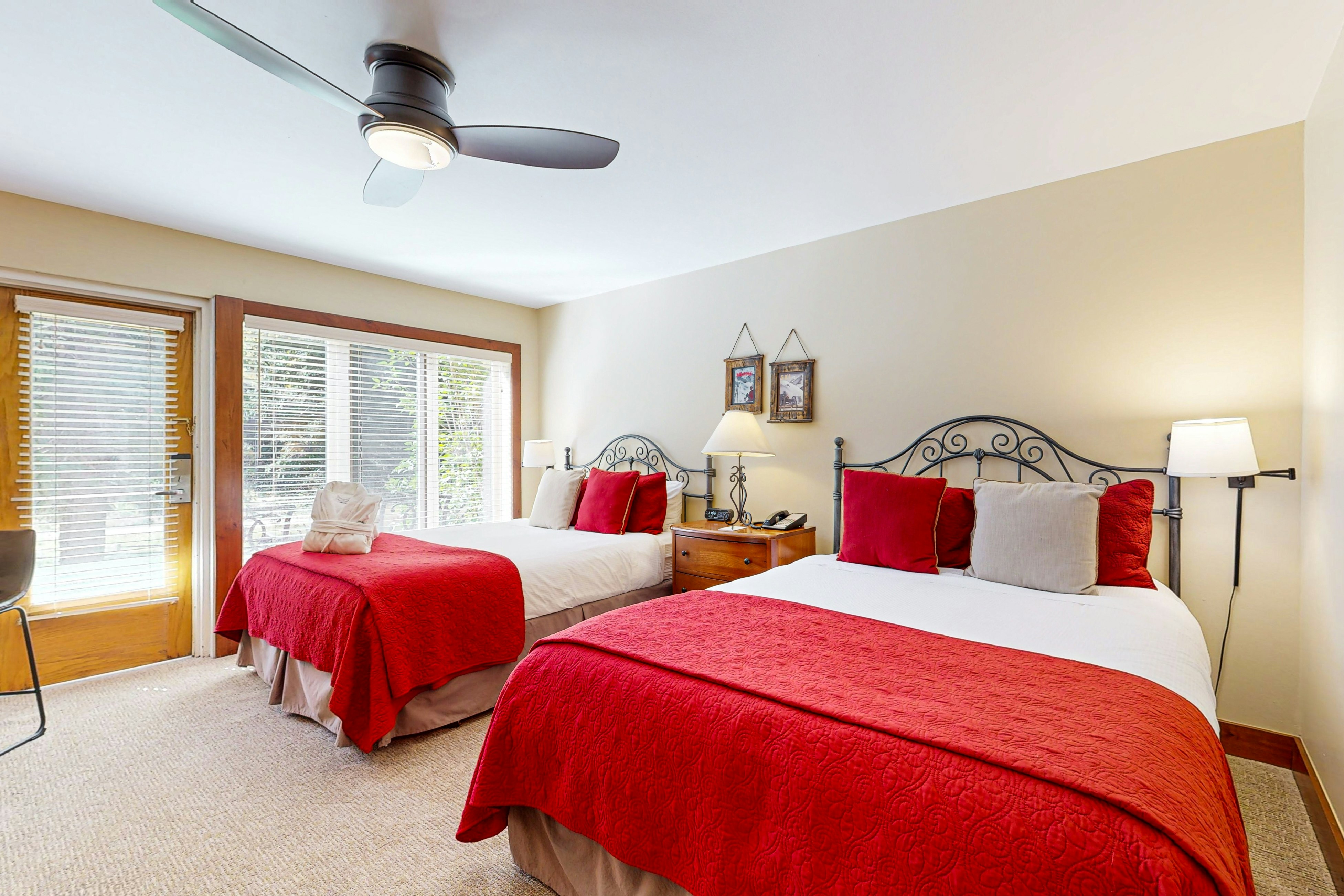 Lion Square Lodge South 164