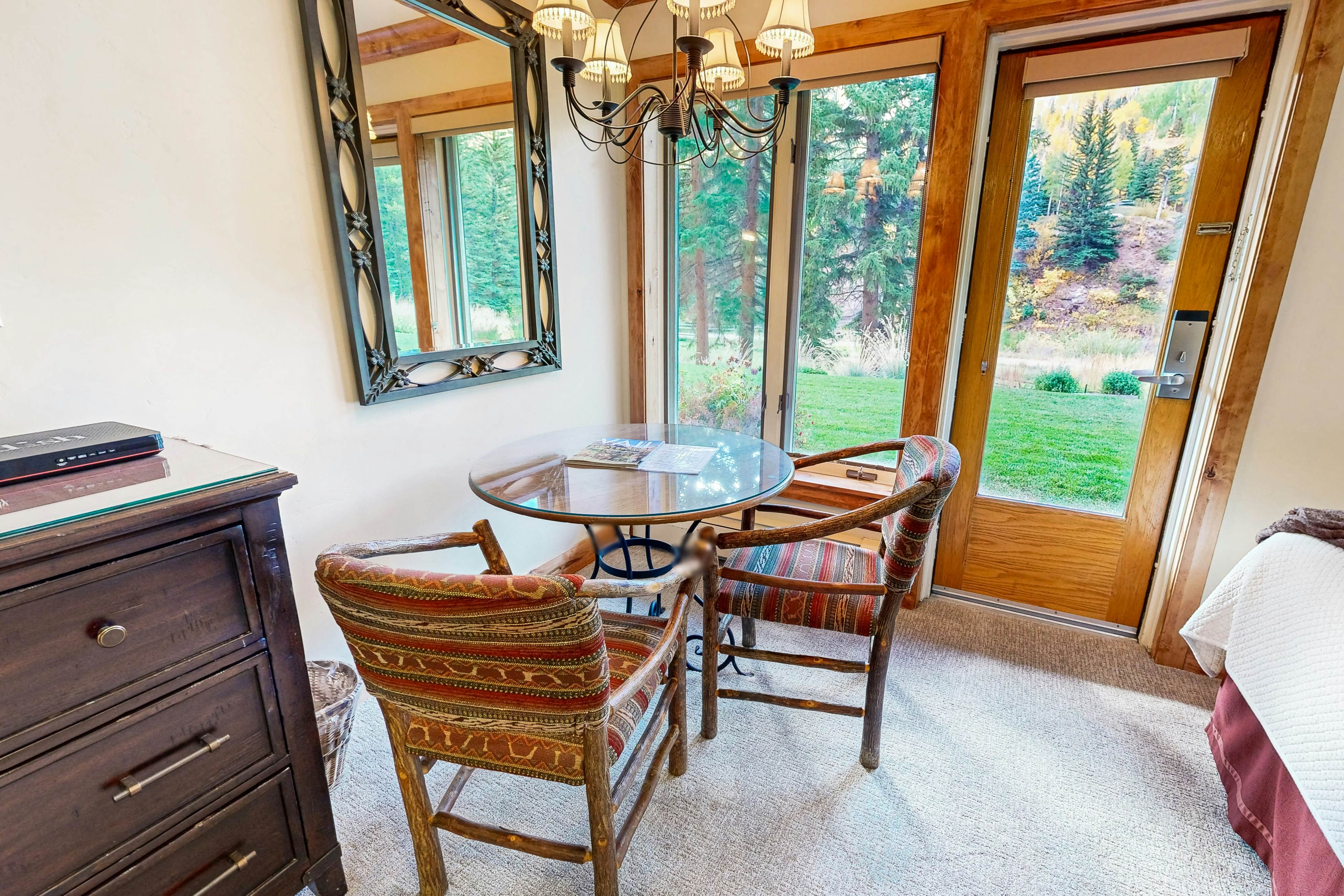 Lion Square Lodge South 168