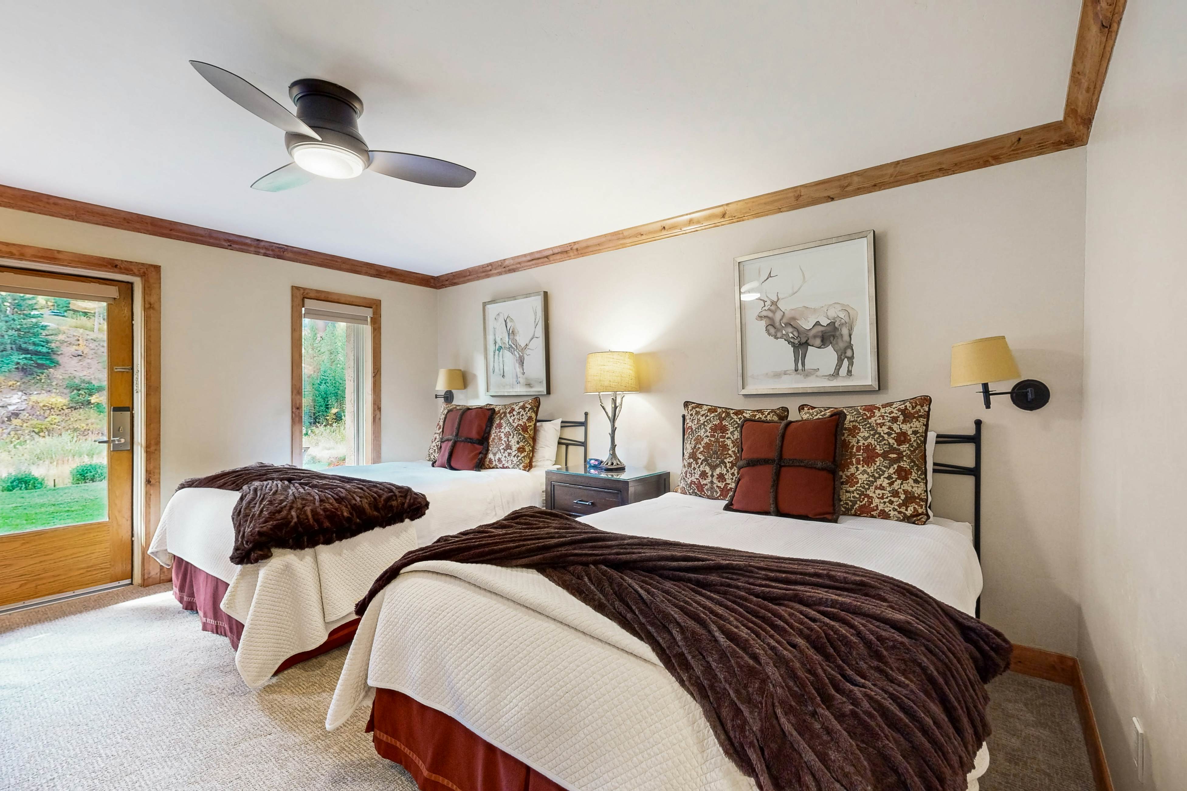 Lion Square Lodge South 168