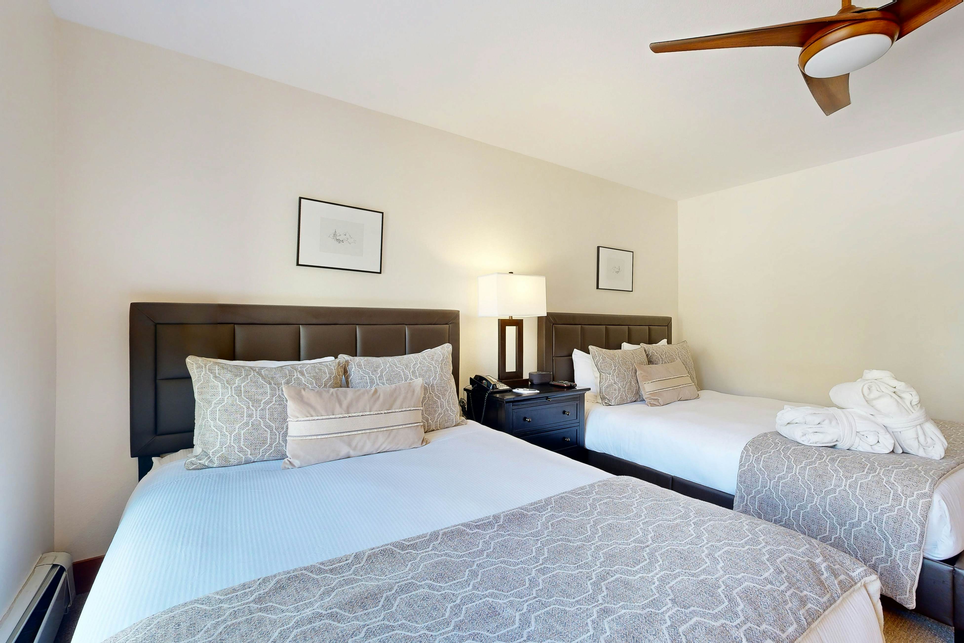 Lion Square Lodge South 478