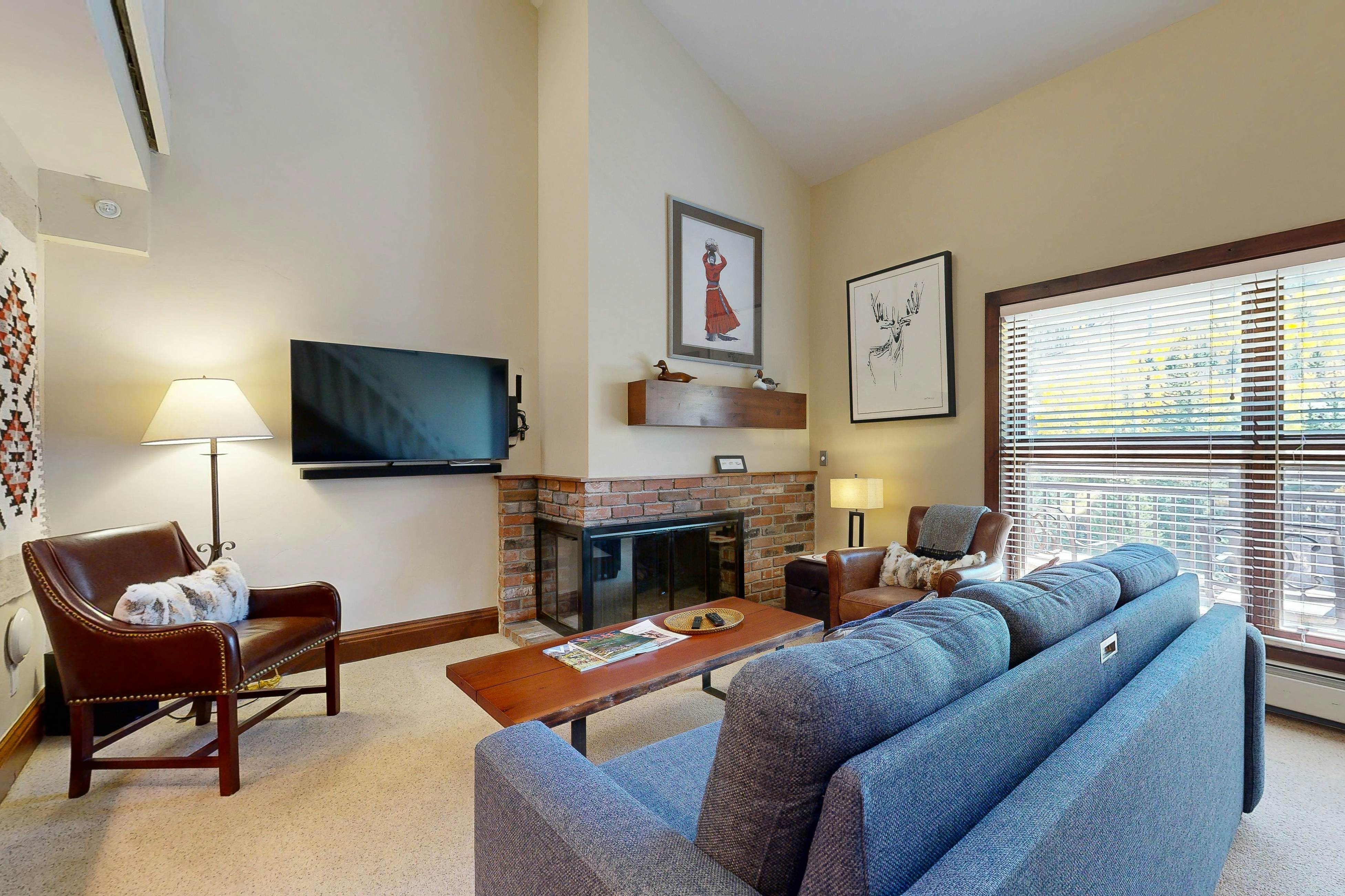 Lion Square Lodge South 562