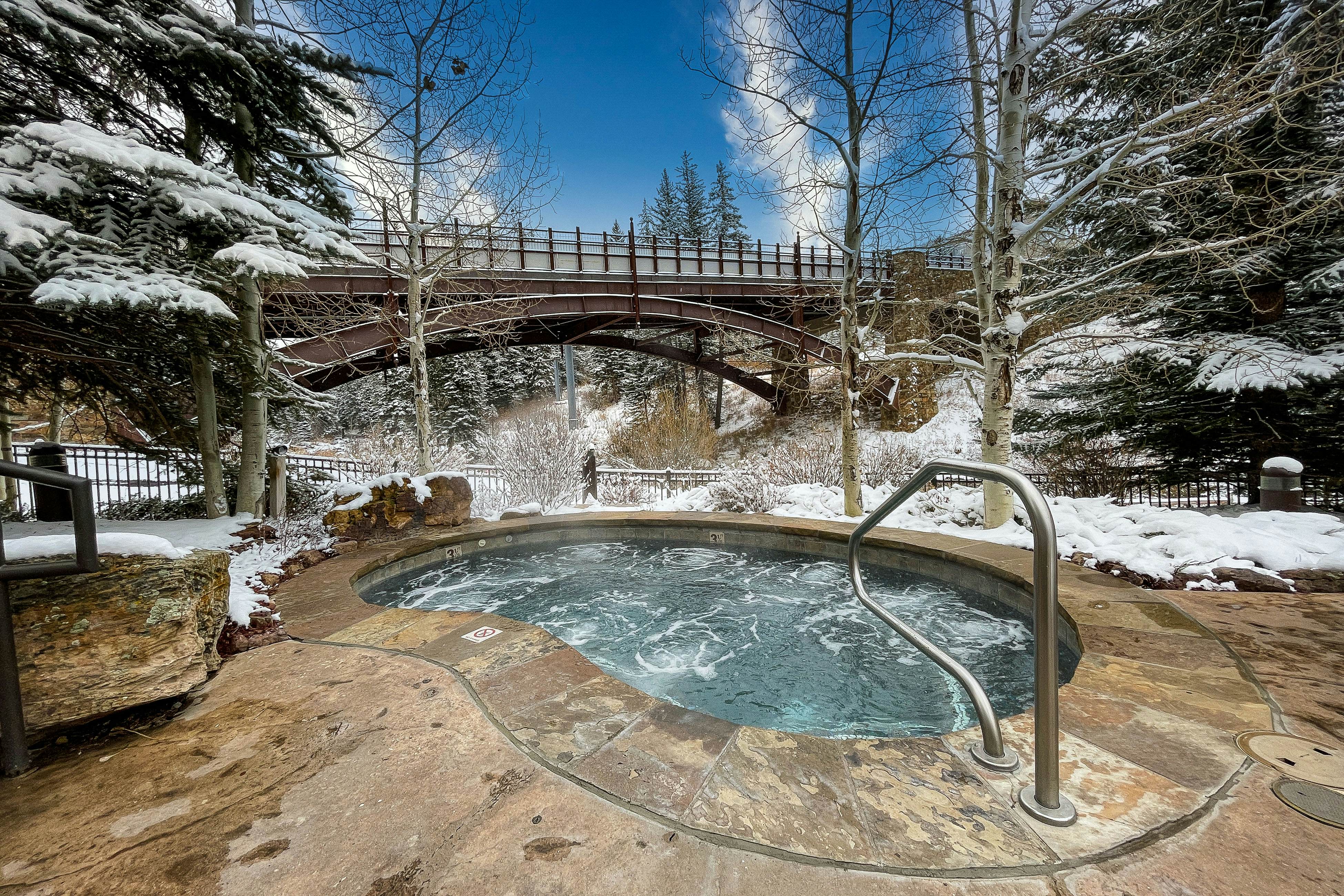 Lion Square Lodge South 562