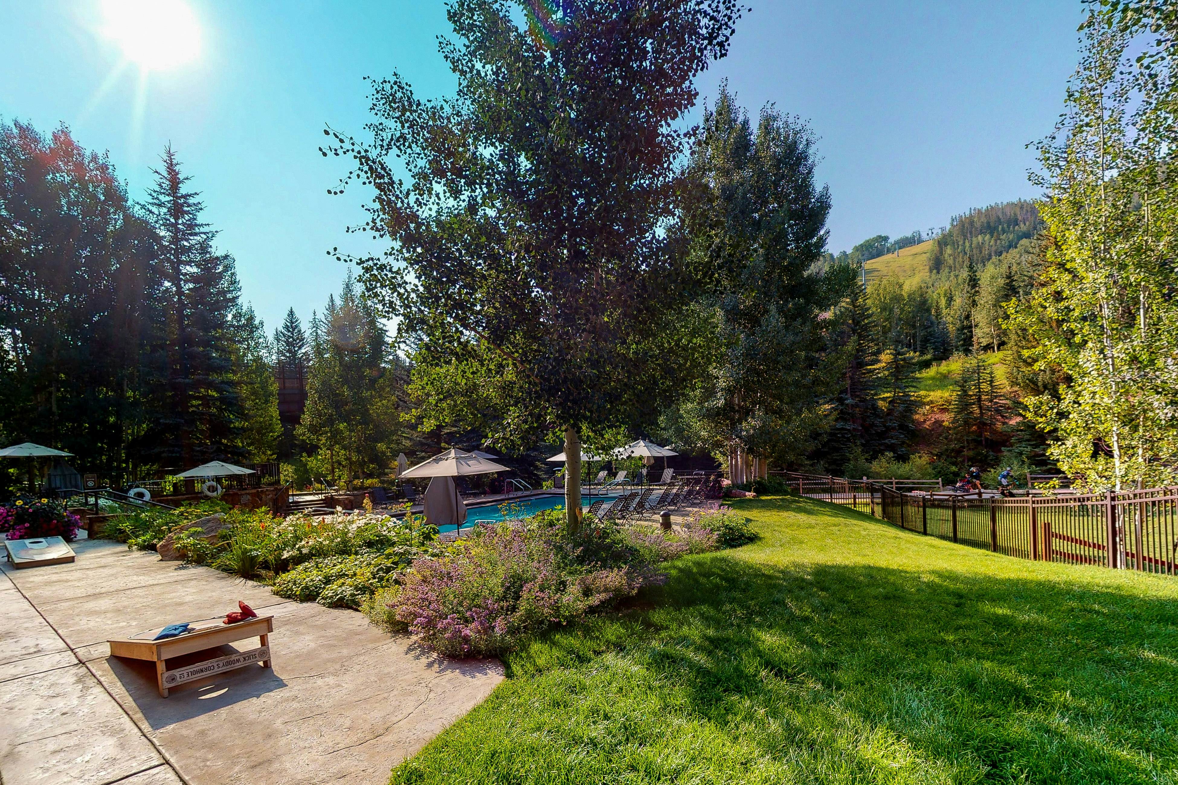 Lion Square Lodge South 562