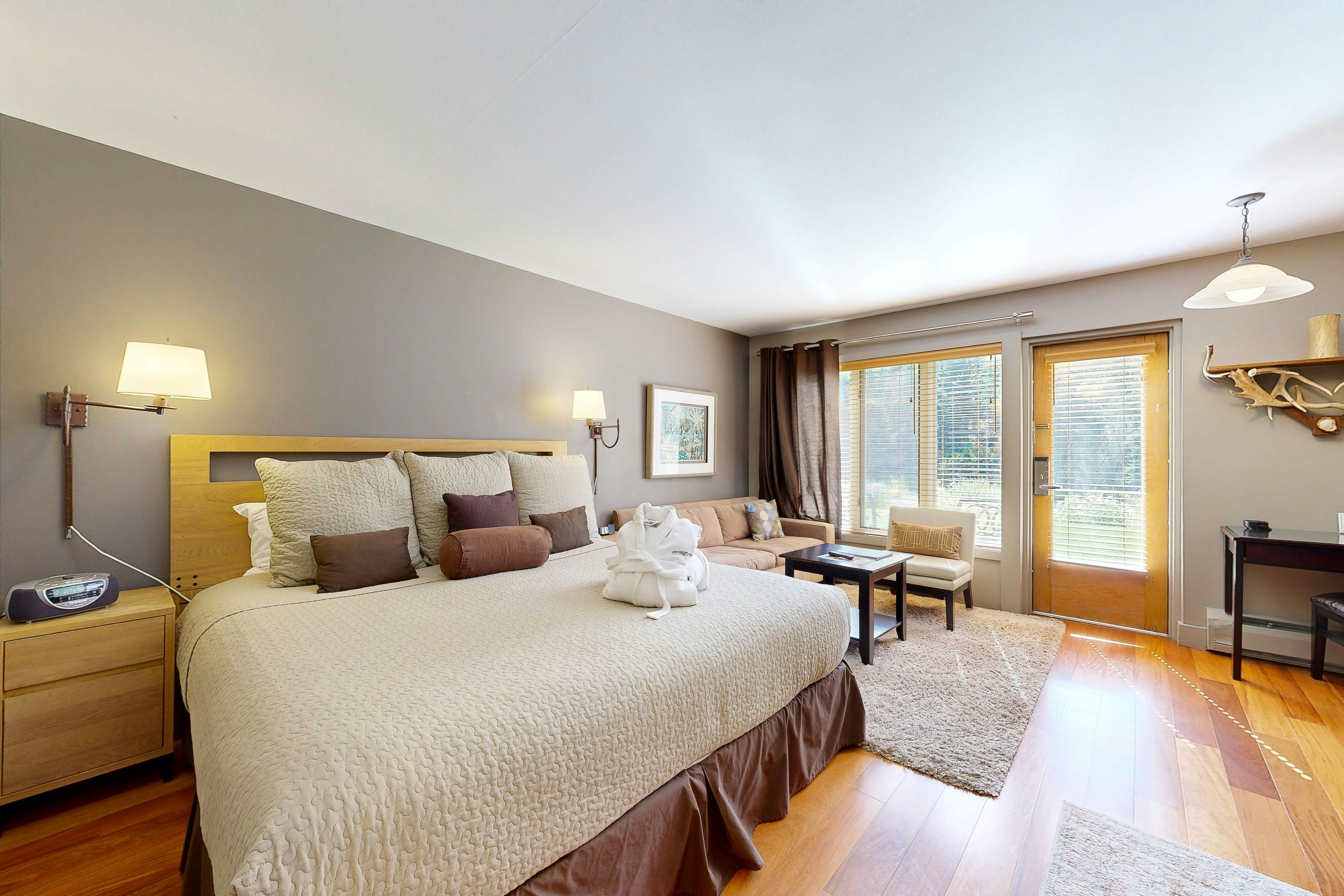 Lion Square Lodge South 174