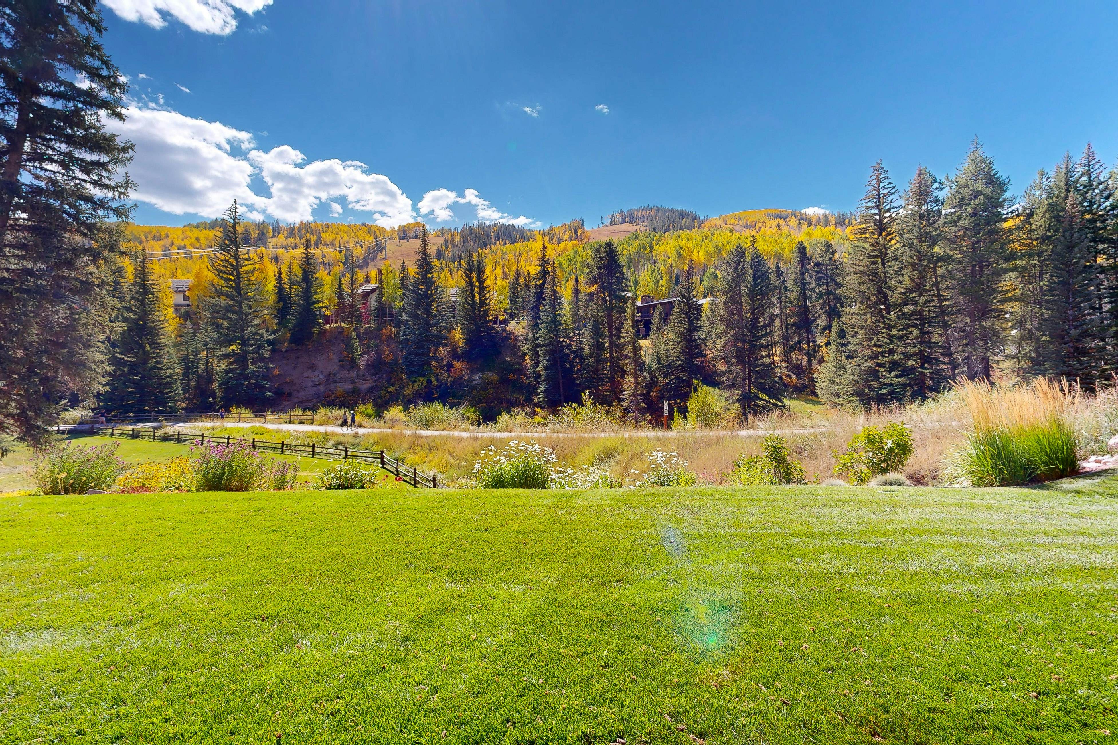 Lion Square Lodge South 174