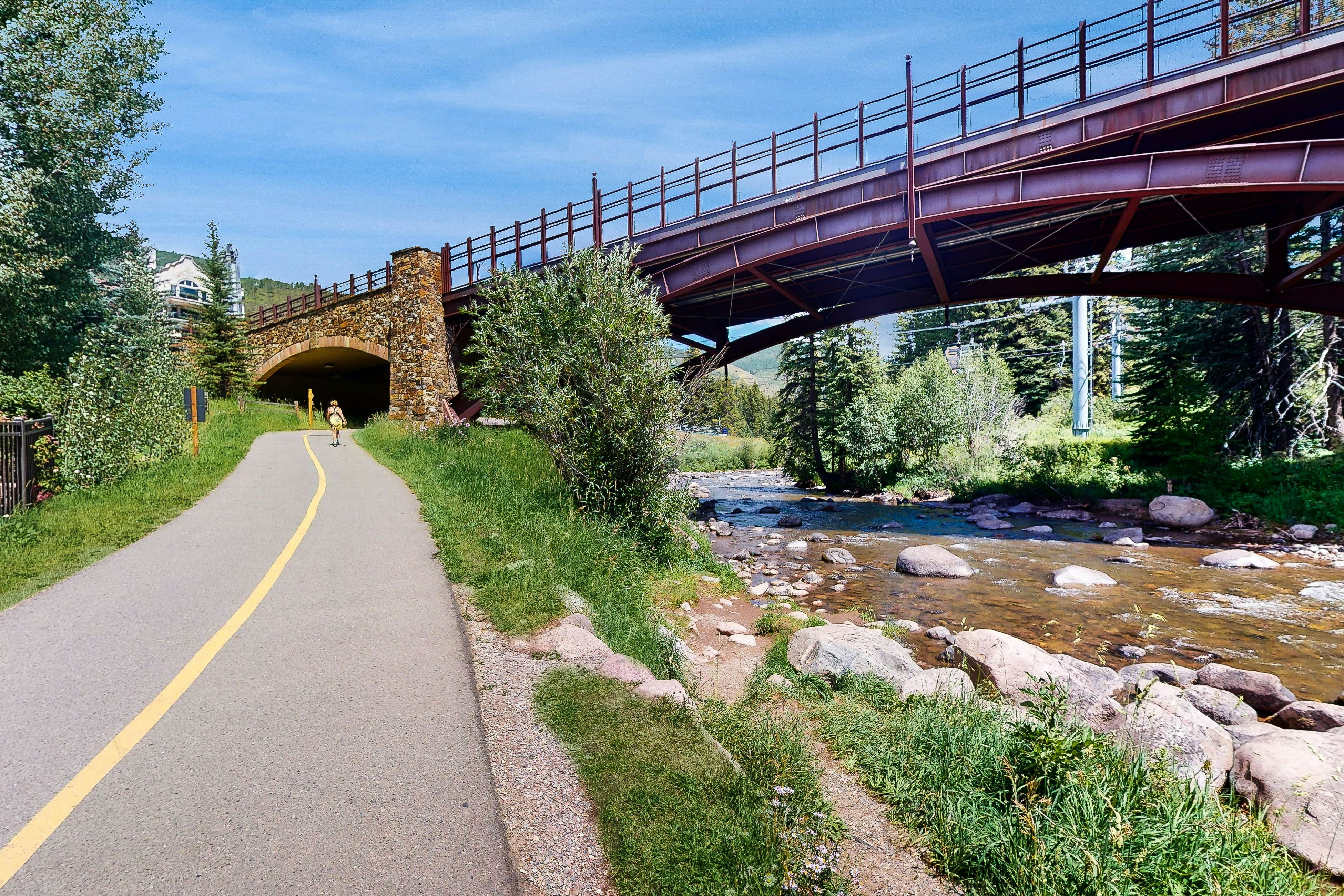 Lion Square Lodge South 174