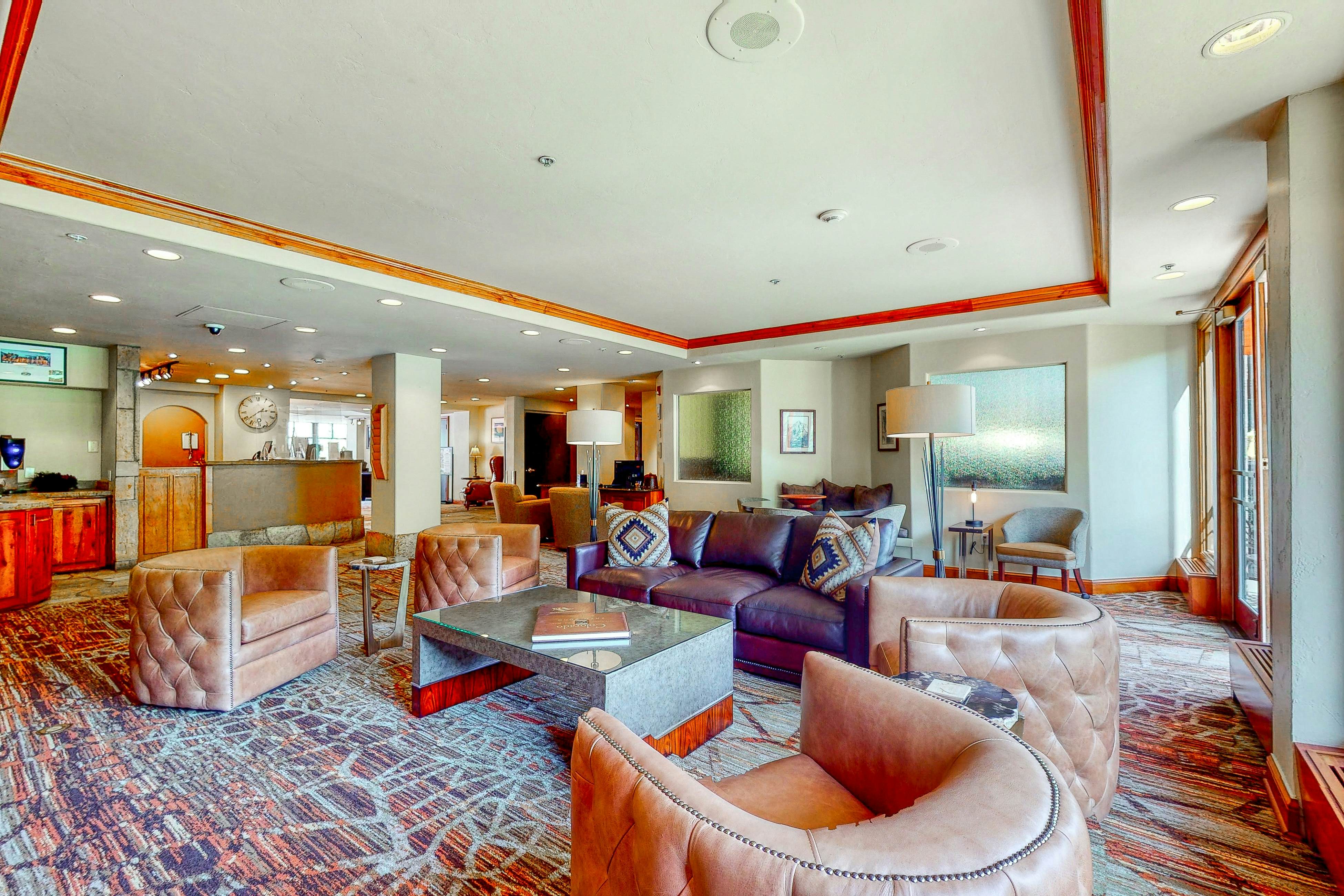 Lion Square Lodge South 174