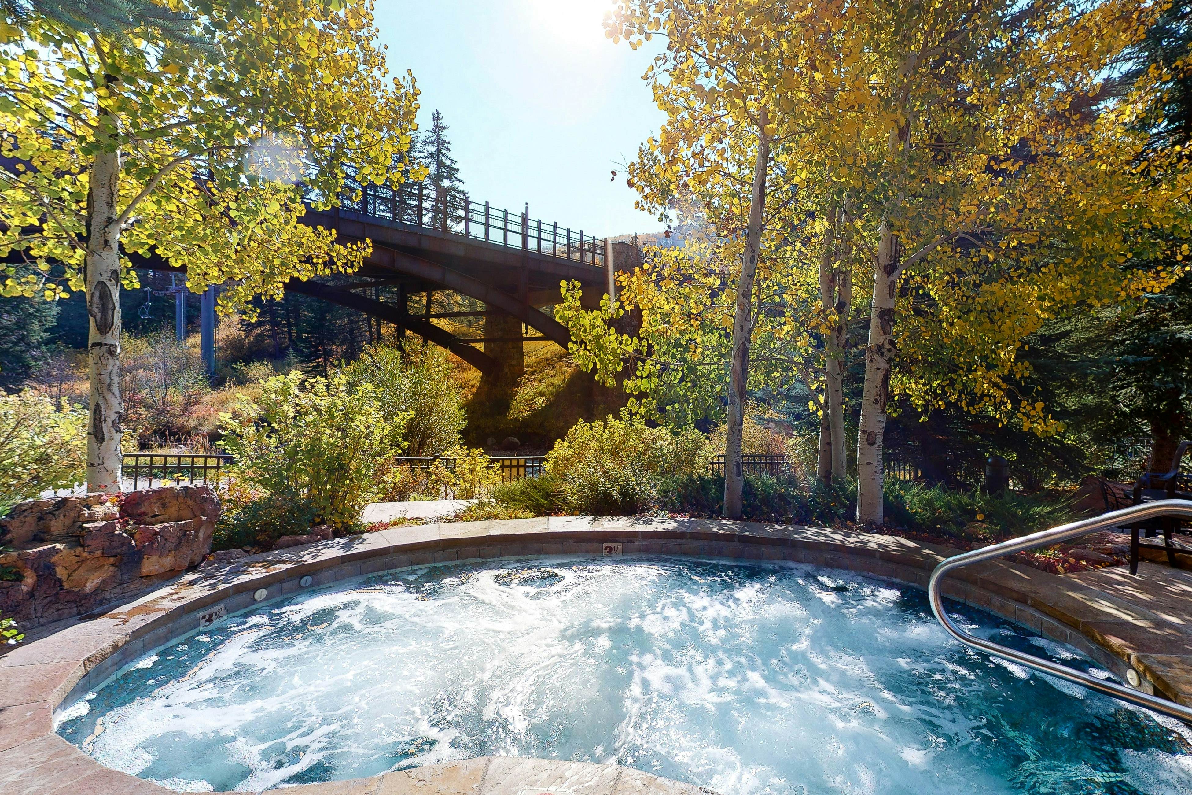 Lion Square Lodge South 174