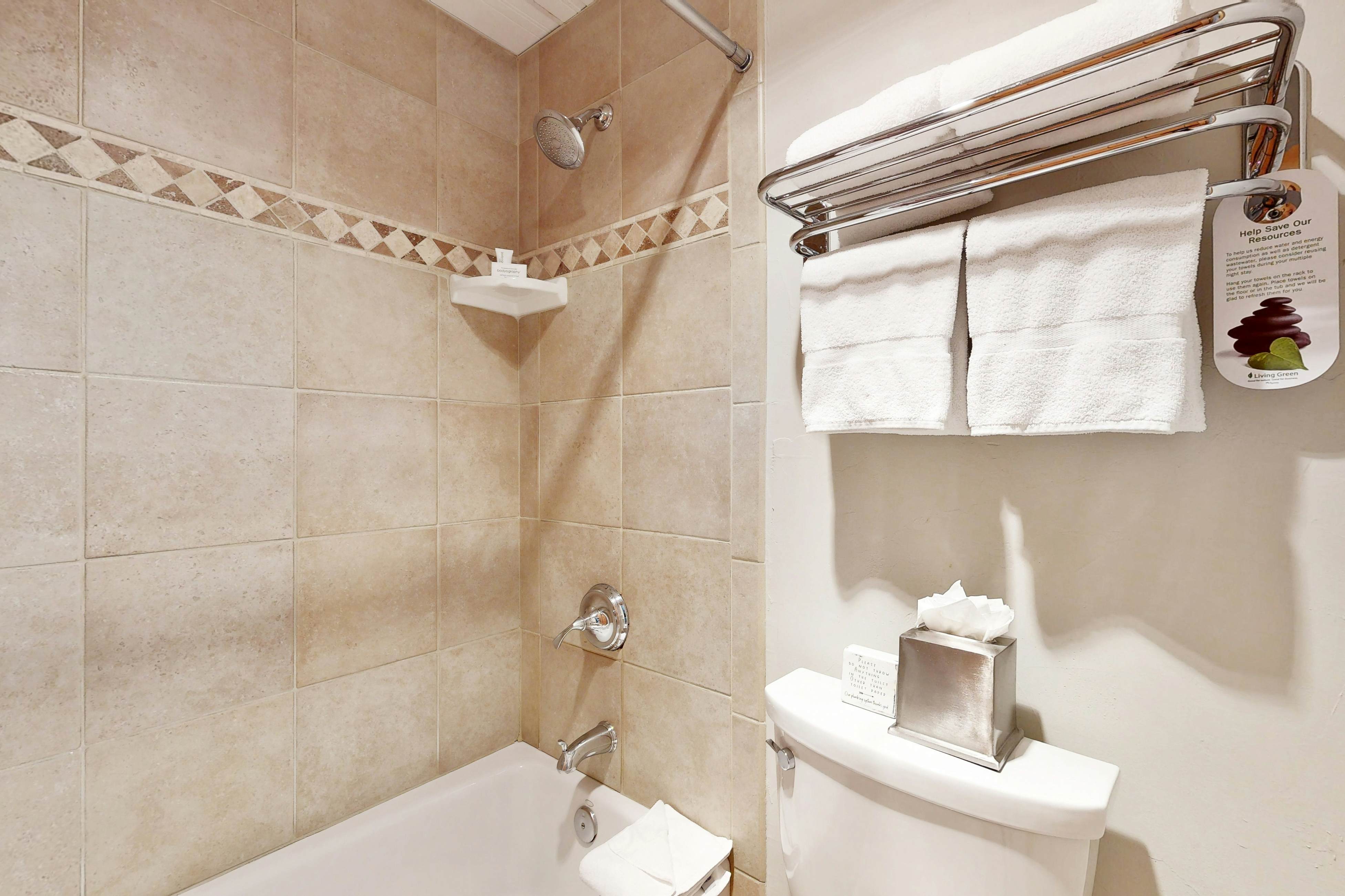 Lion Square Lodge South 368