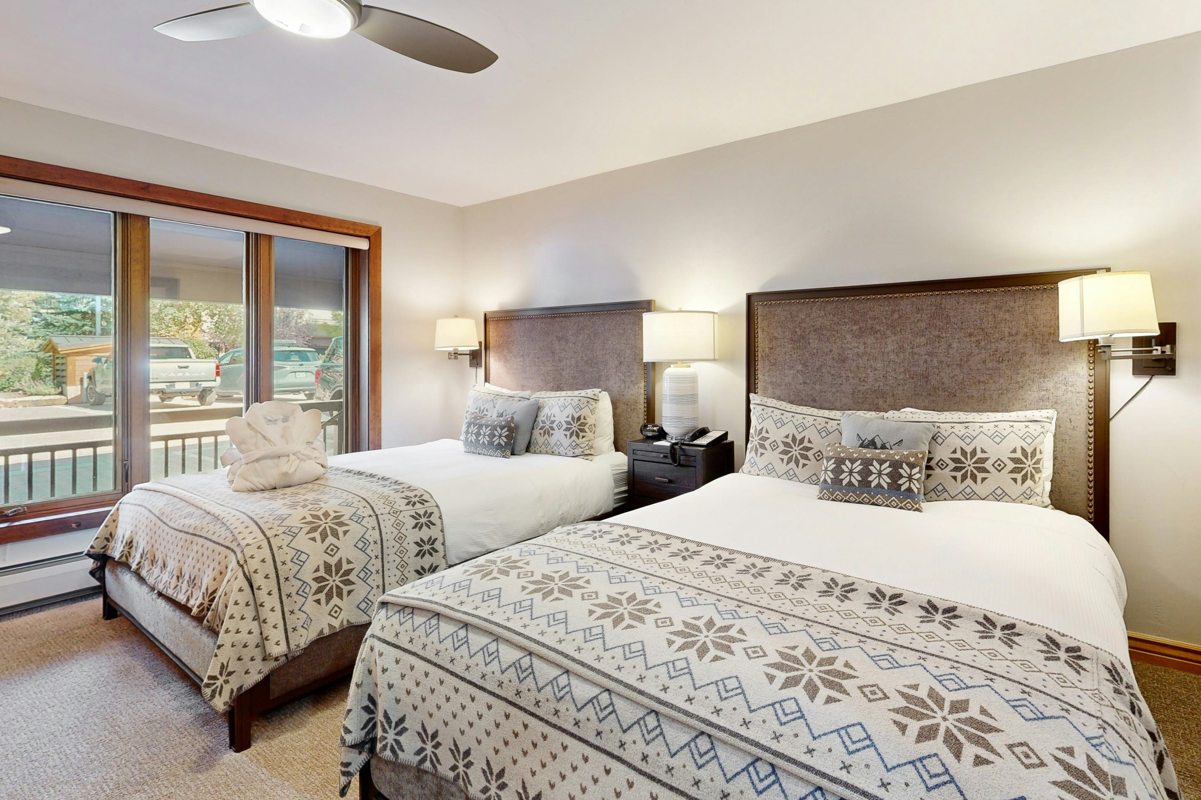 Lion Square Lodge South 368