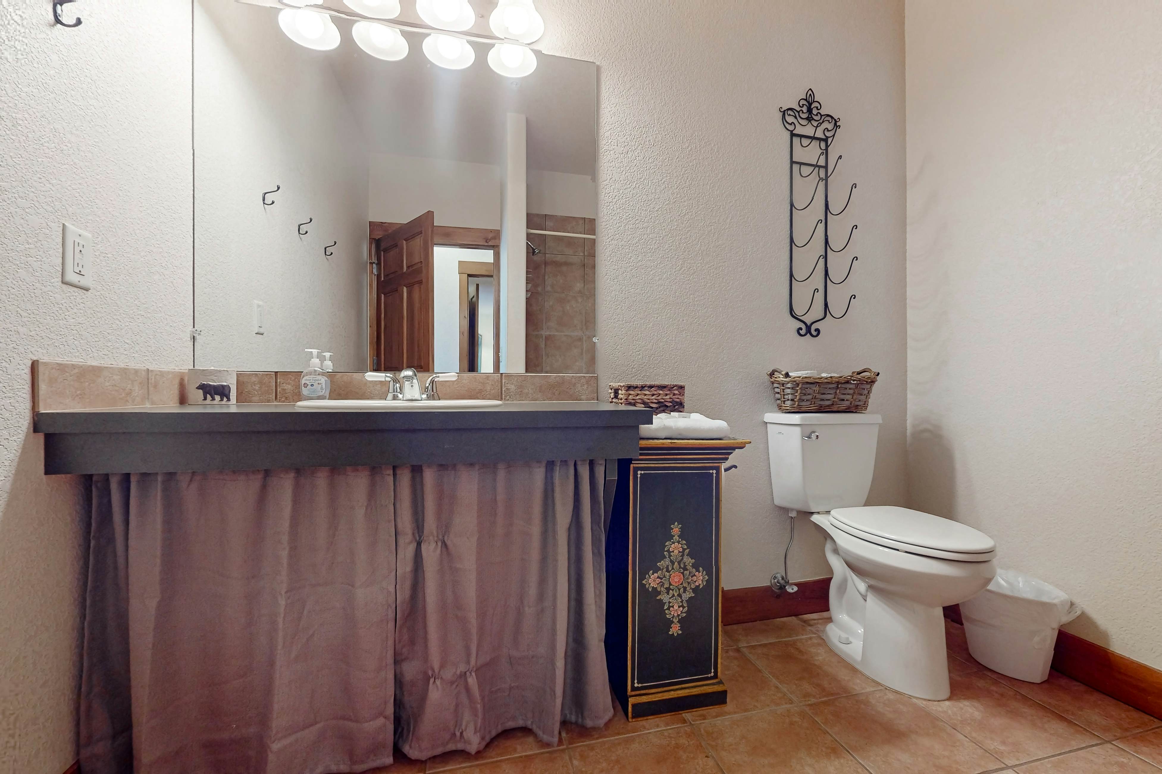 Kicking Horse Lodges 5-102