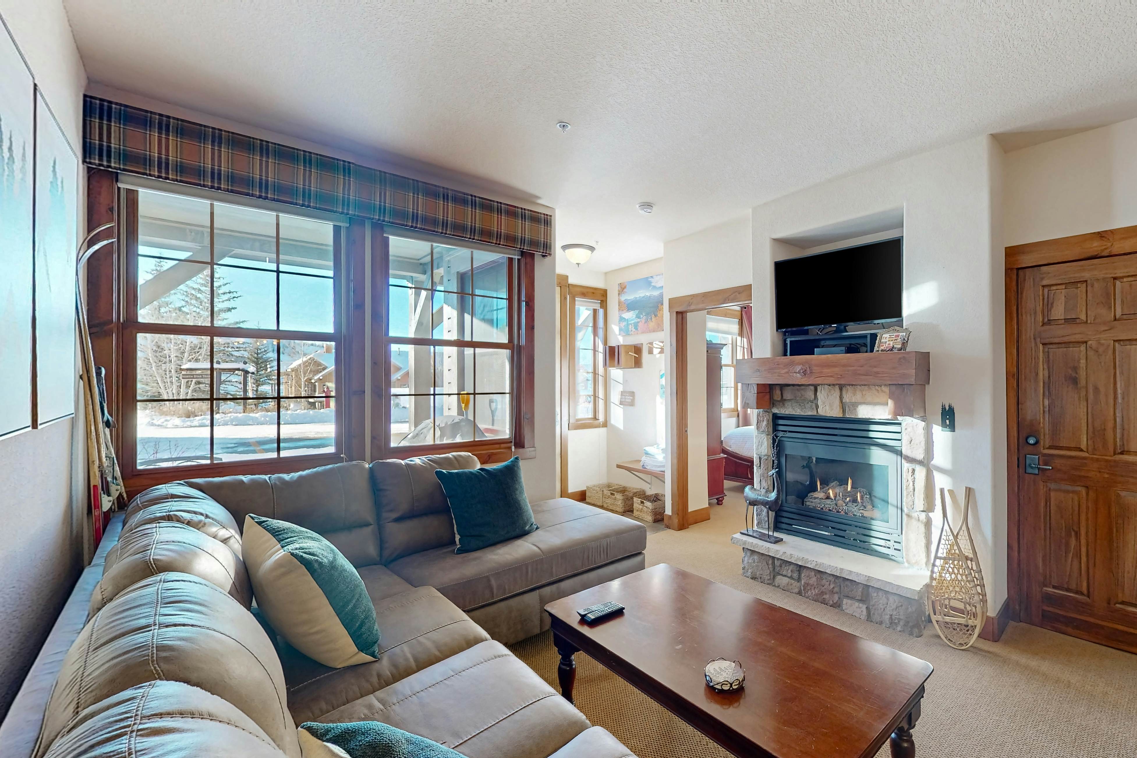 Kicking Horse Lodges 5-102