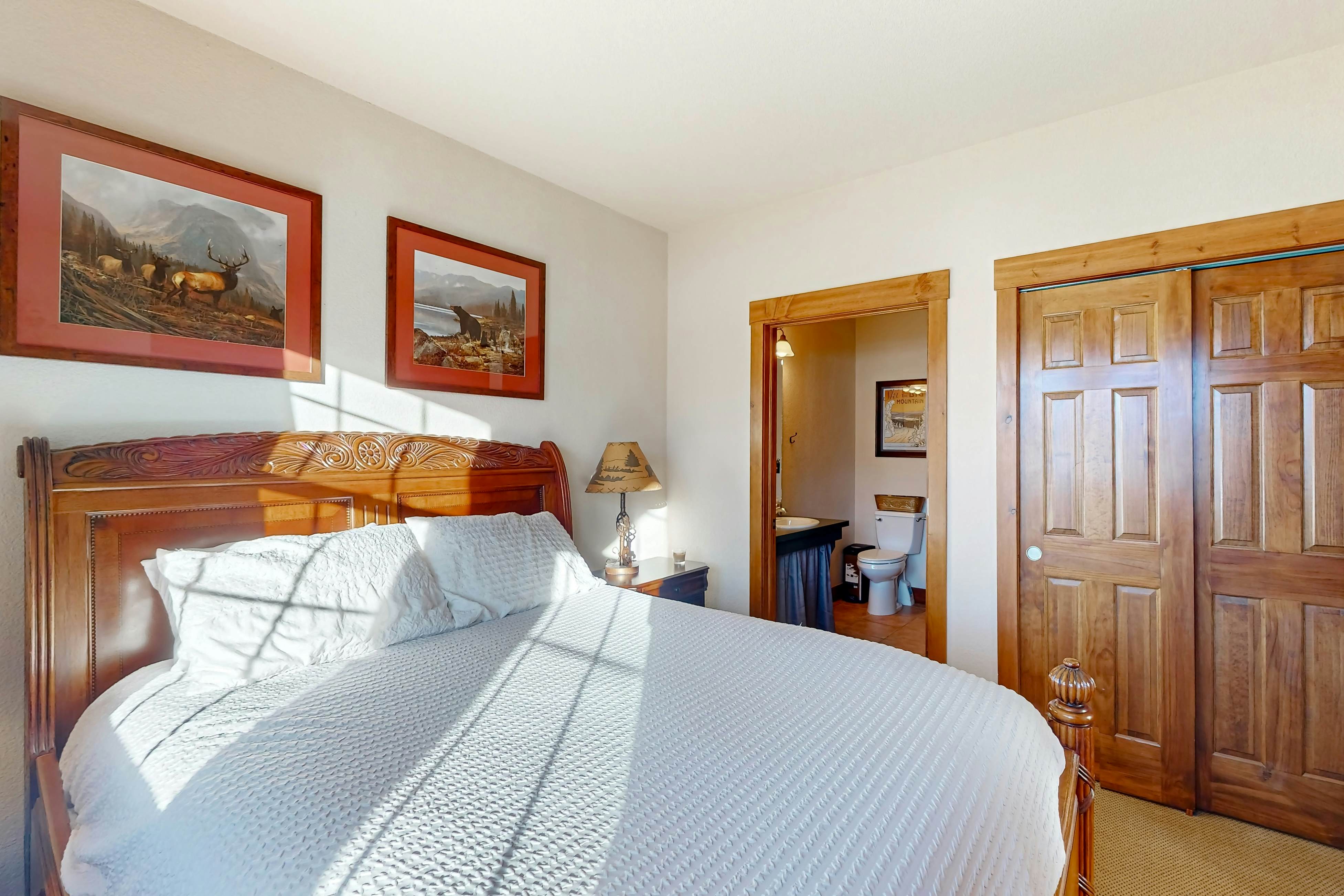 Kicking Horse Lodges 5-102