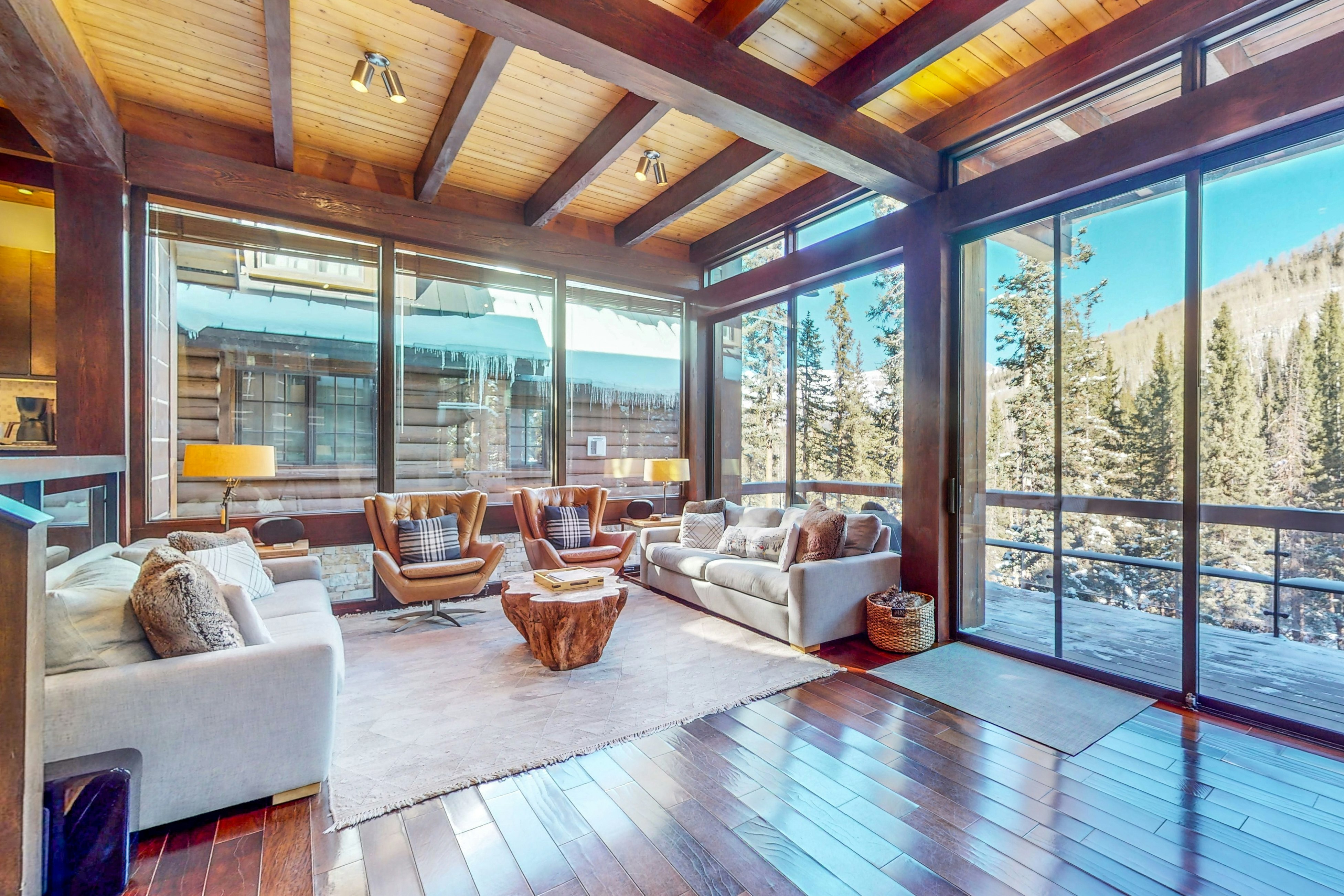 Cabins 108 - Mountain House