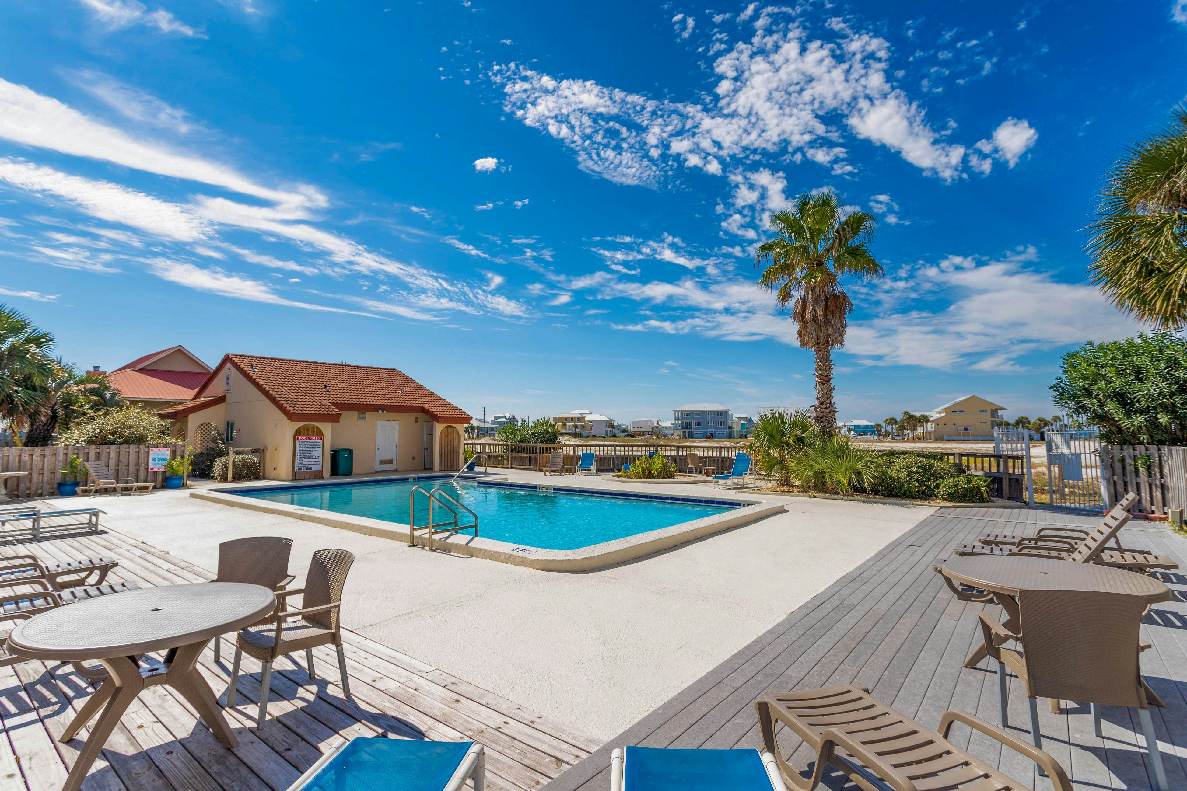 Sunset Harbor Palms 1-308