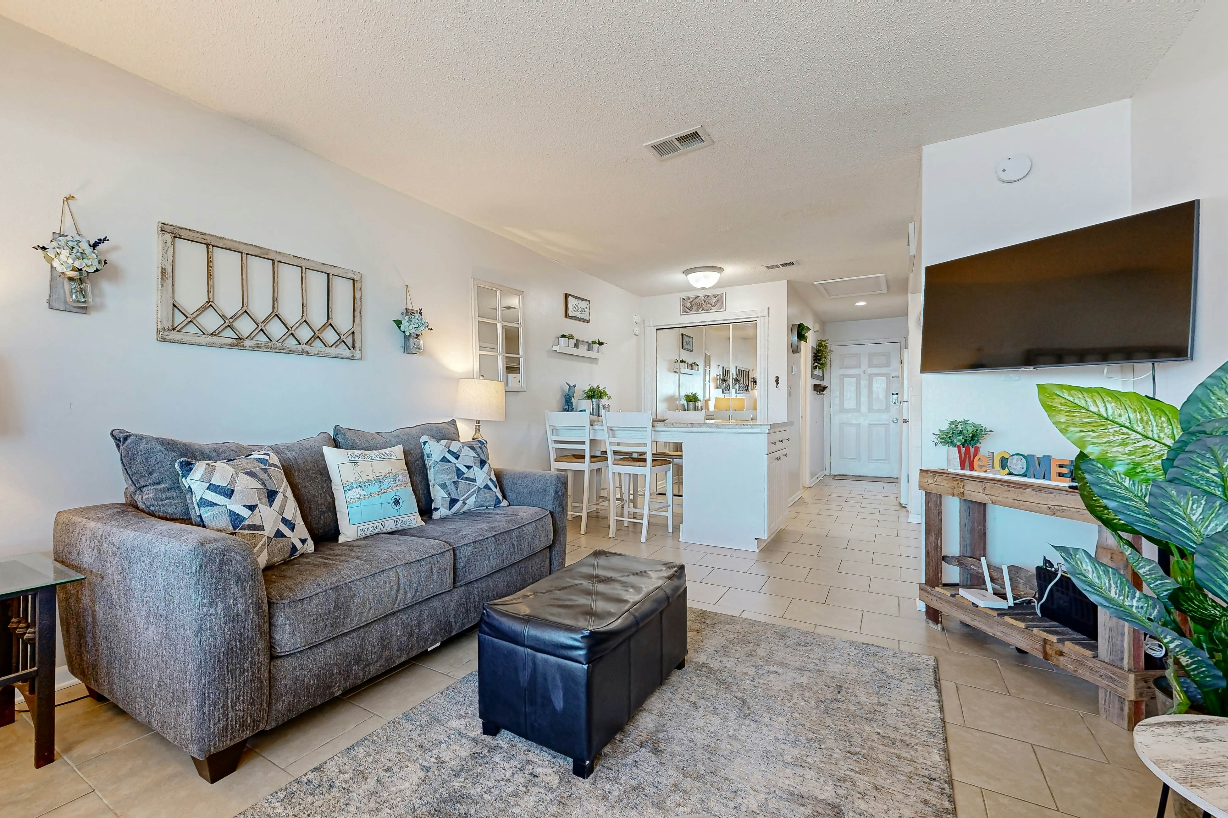 Sunset Harbor Palms 1-308