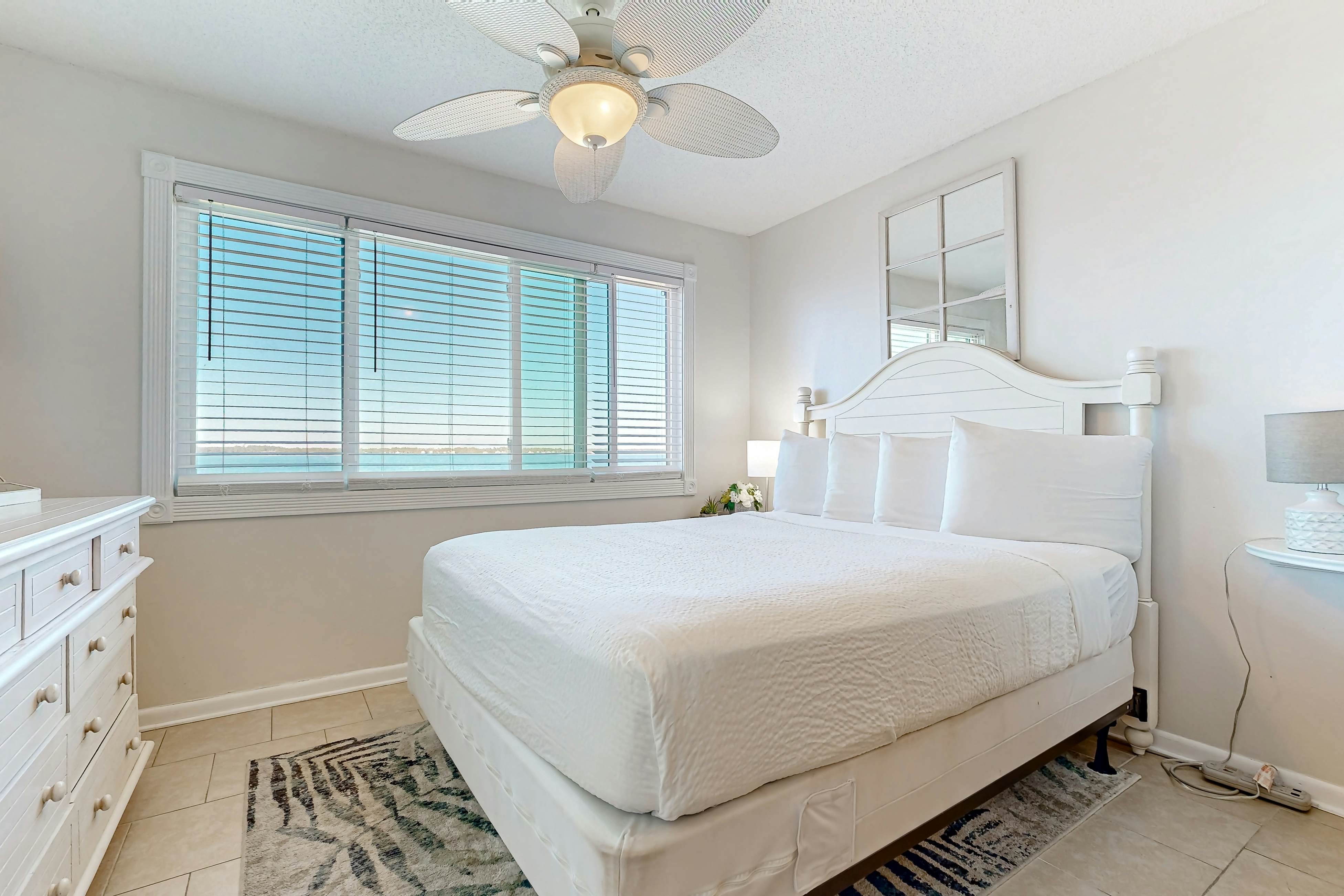 Sunset Harbor Palms 1-308