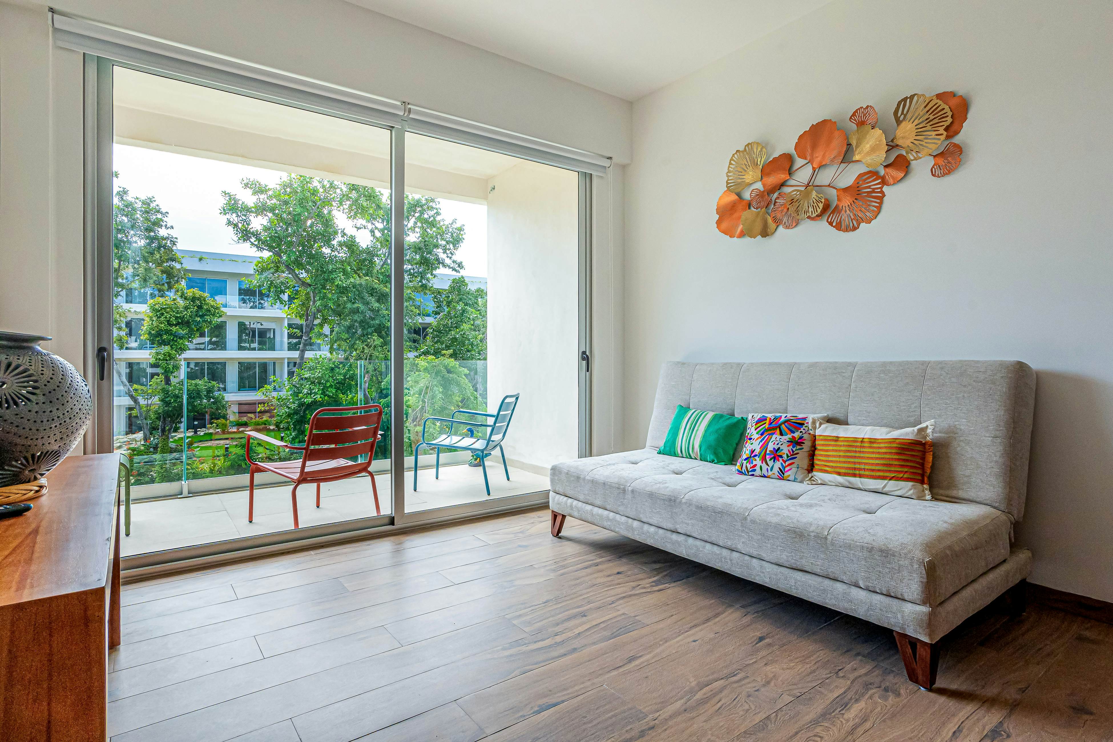 Breeze Retreat TL B207