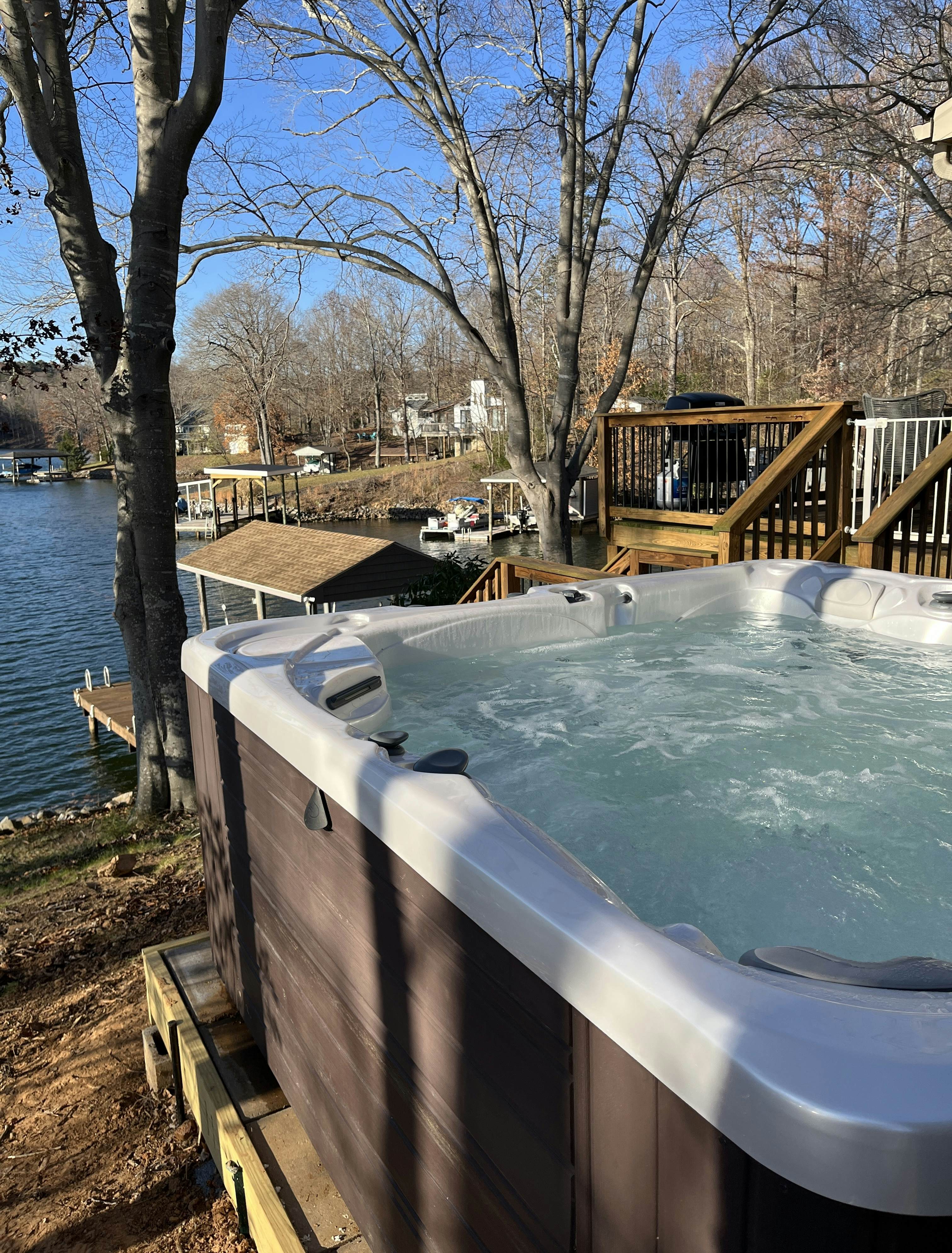 Bears Den at Acorn Dr