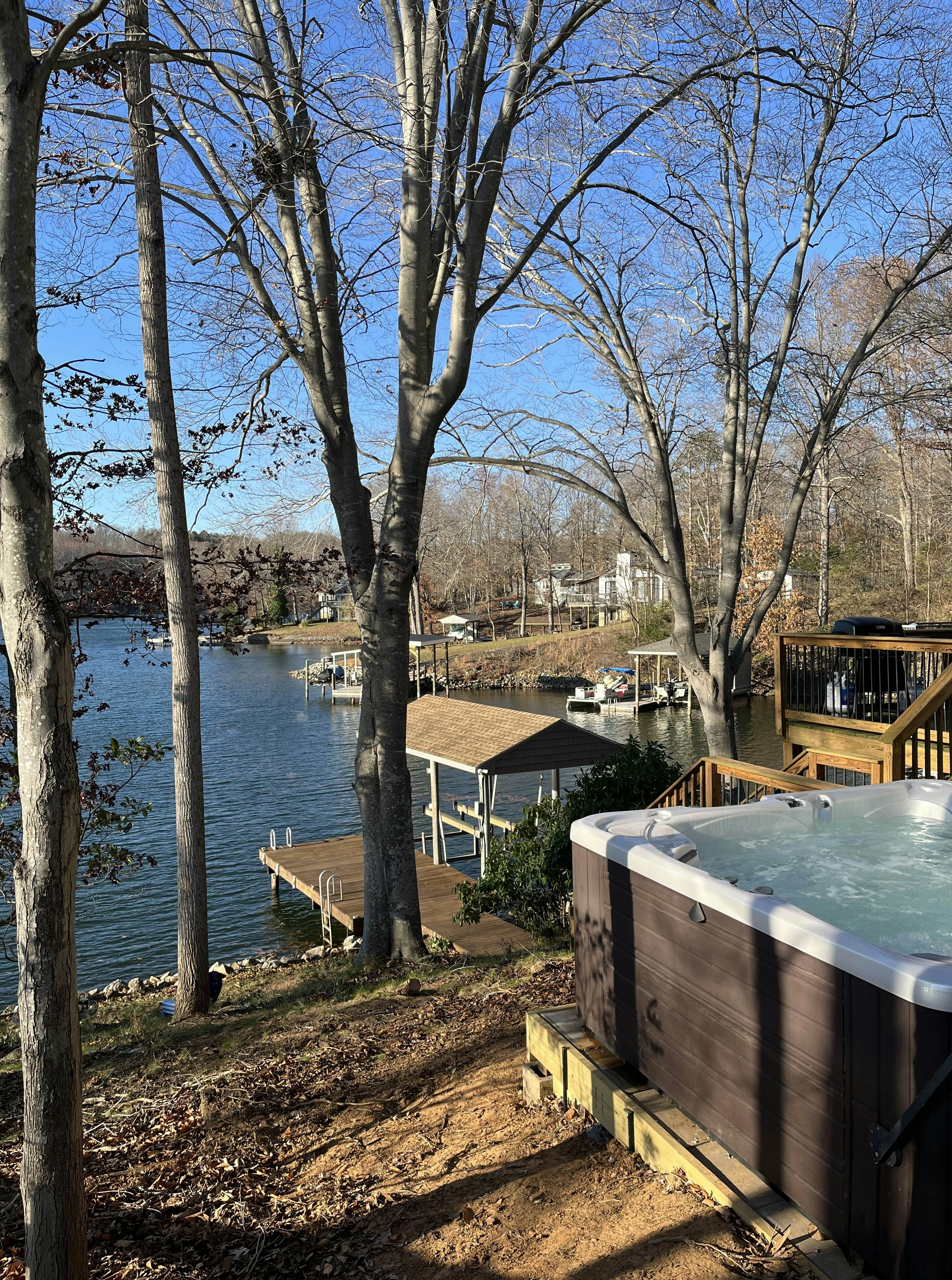 Bears Den at Acorn Dr