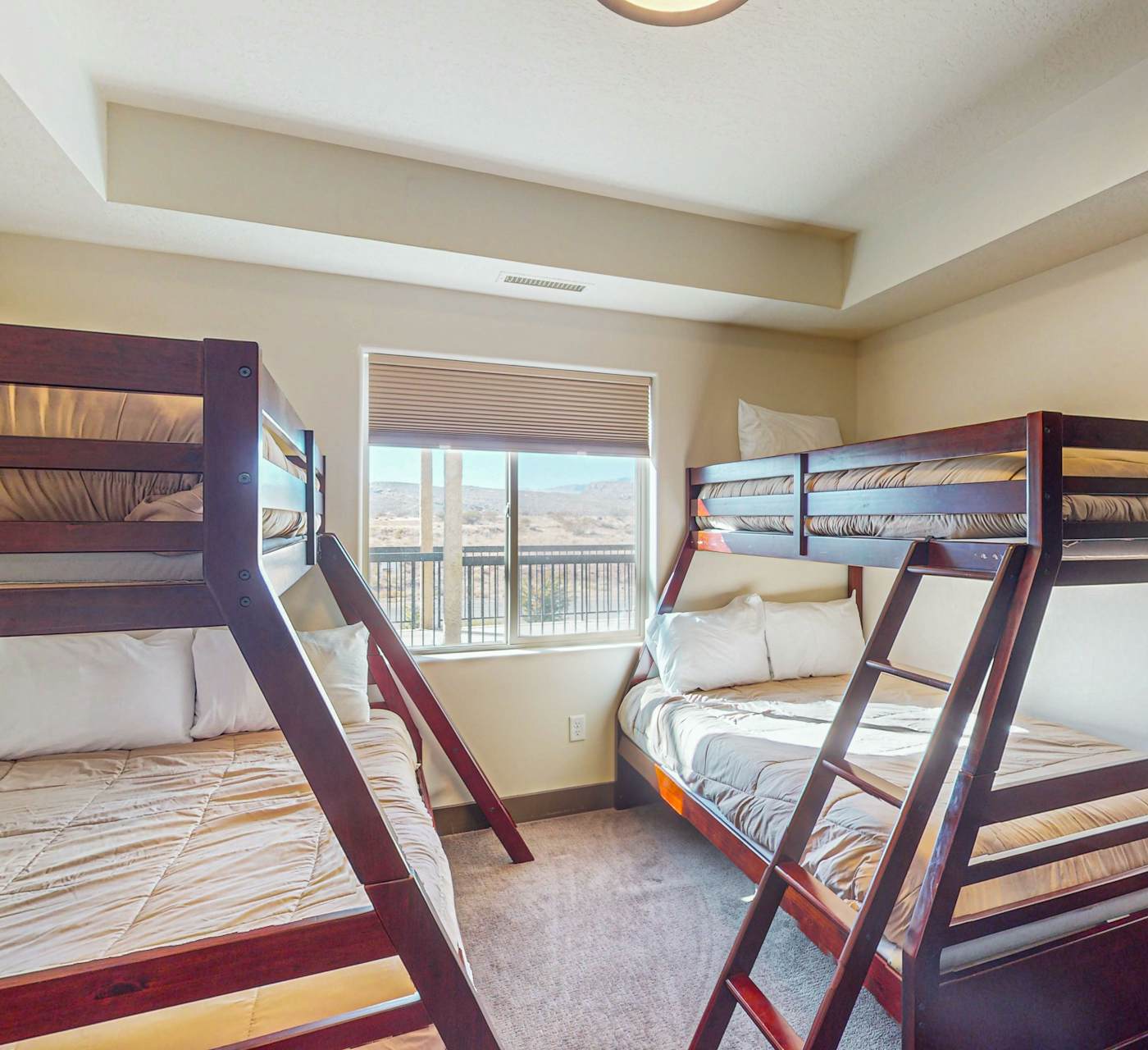 Estancia Hideout | 3 Bed St. George, UT Townhouse