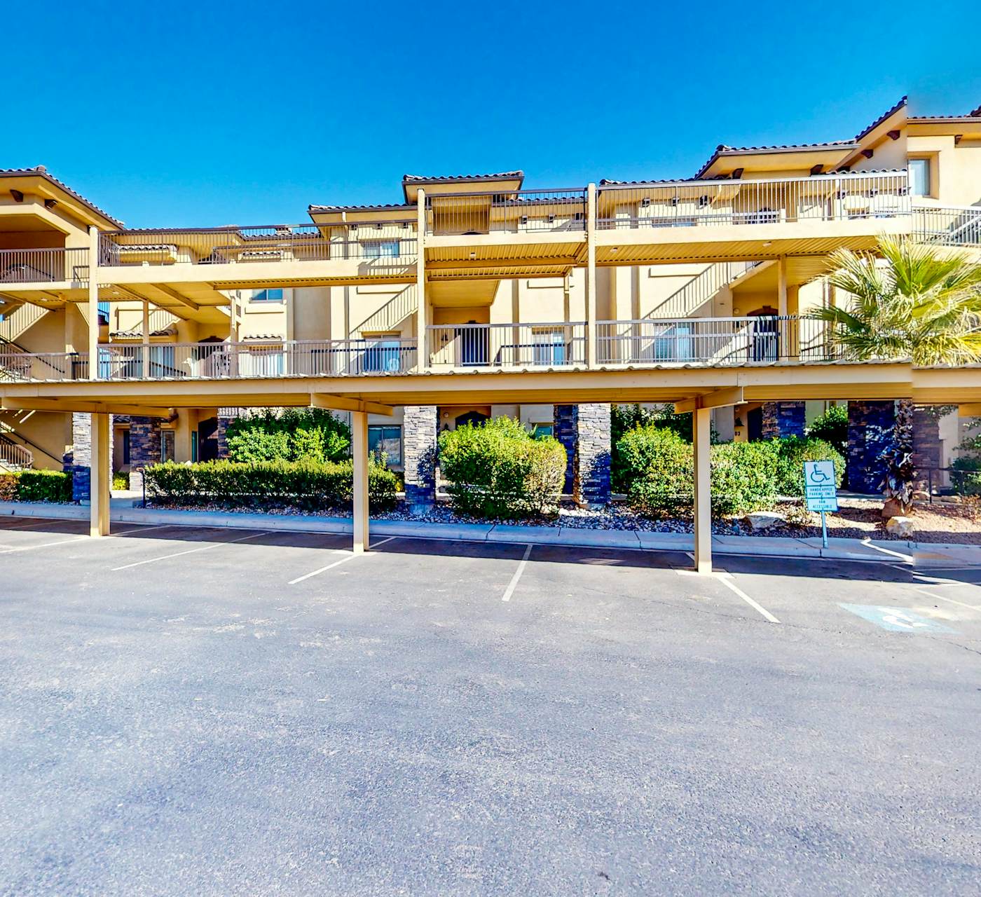 Estancia Hideout | 3 Bed St. George, UT Townhouse