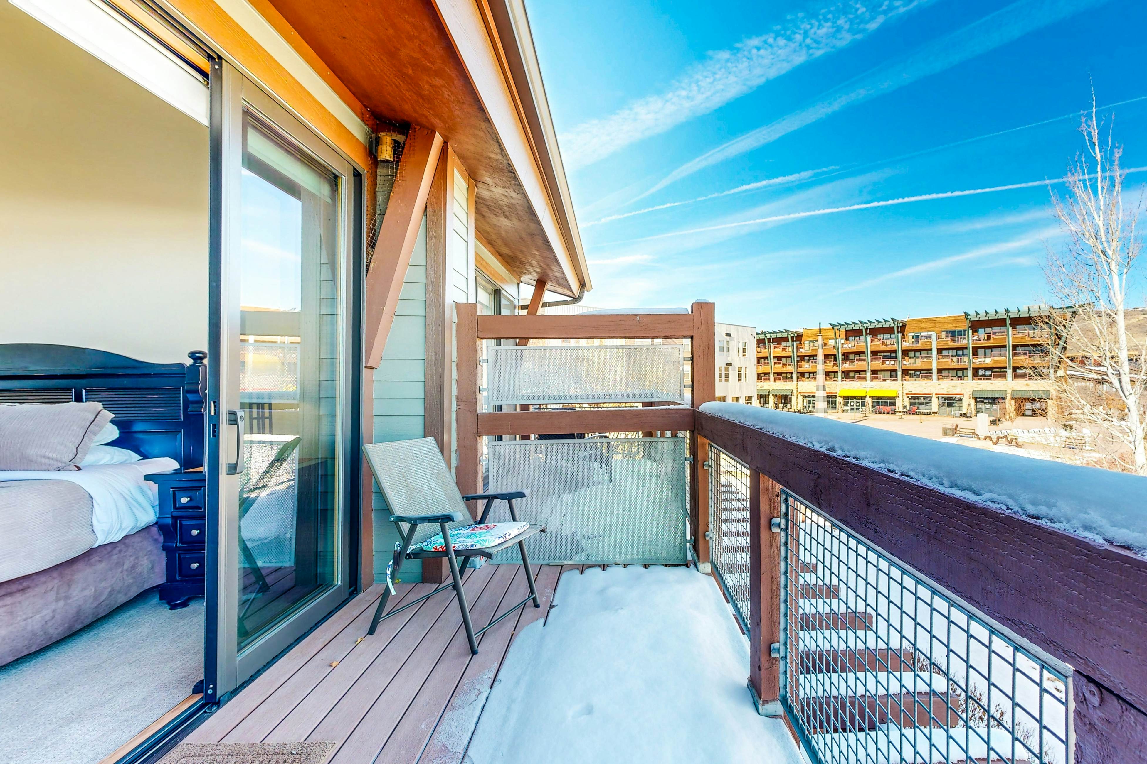 Newpark Townhomes 28