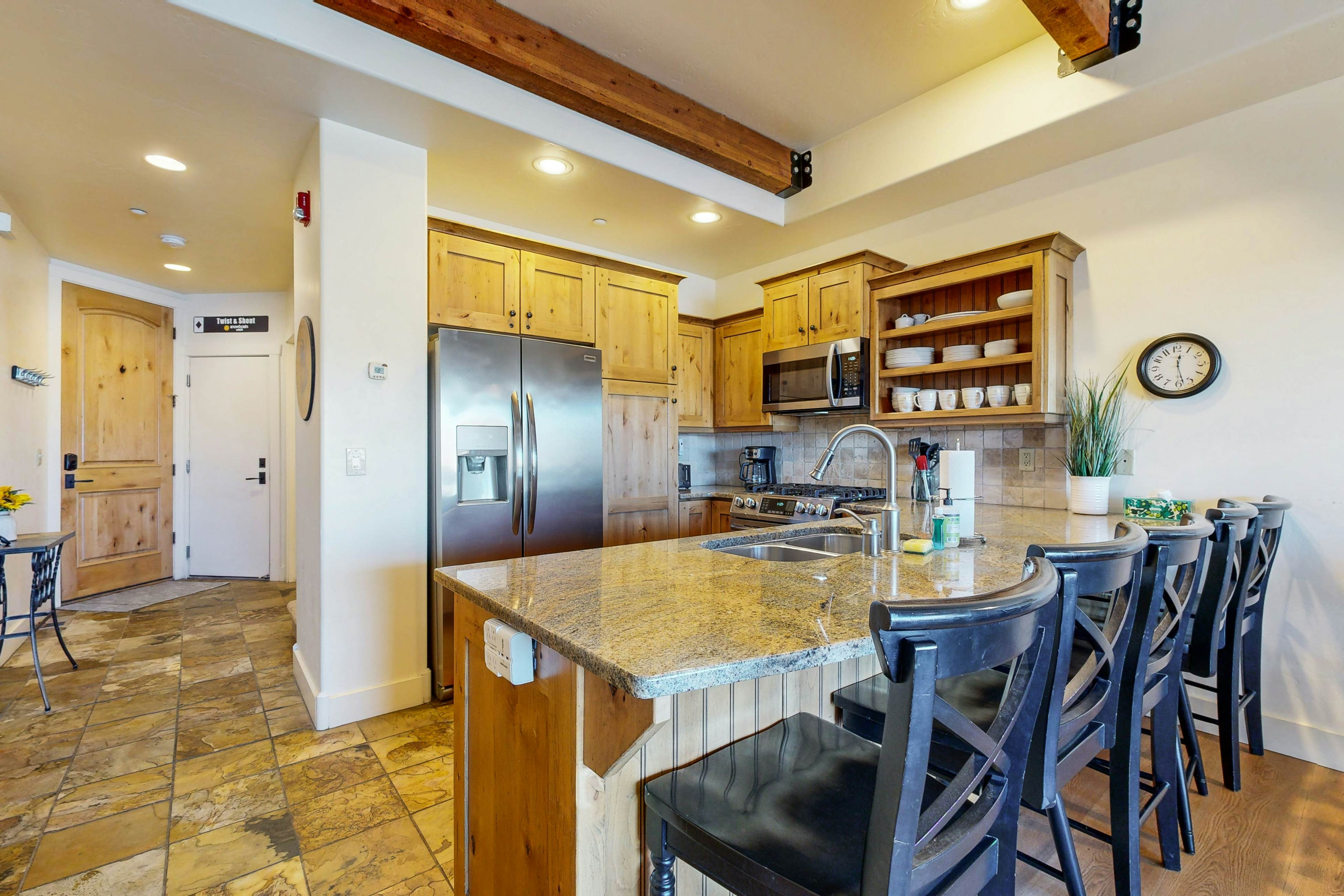 Newpark Townhomes 28