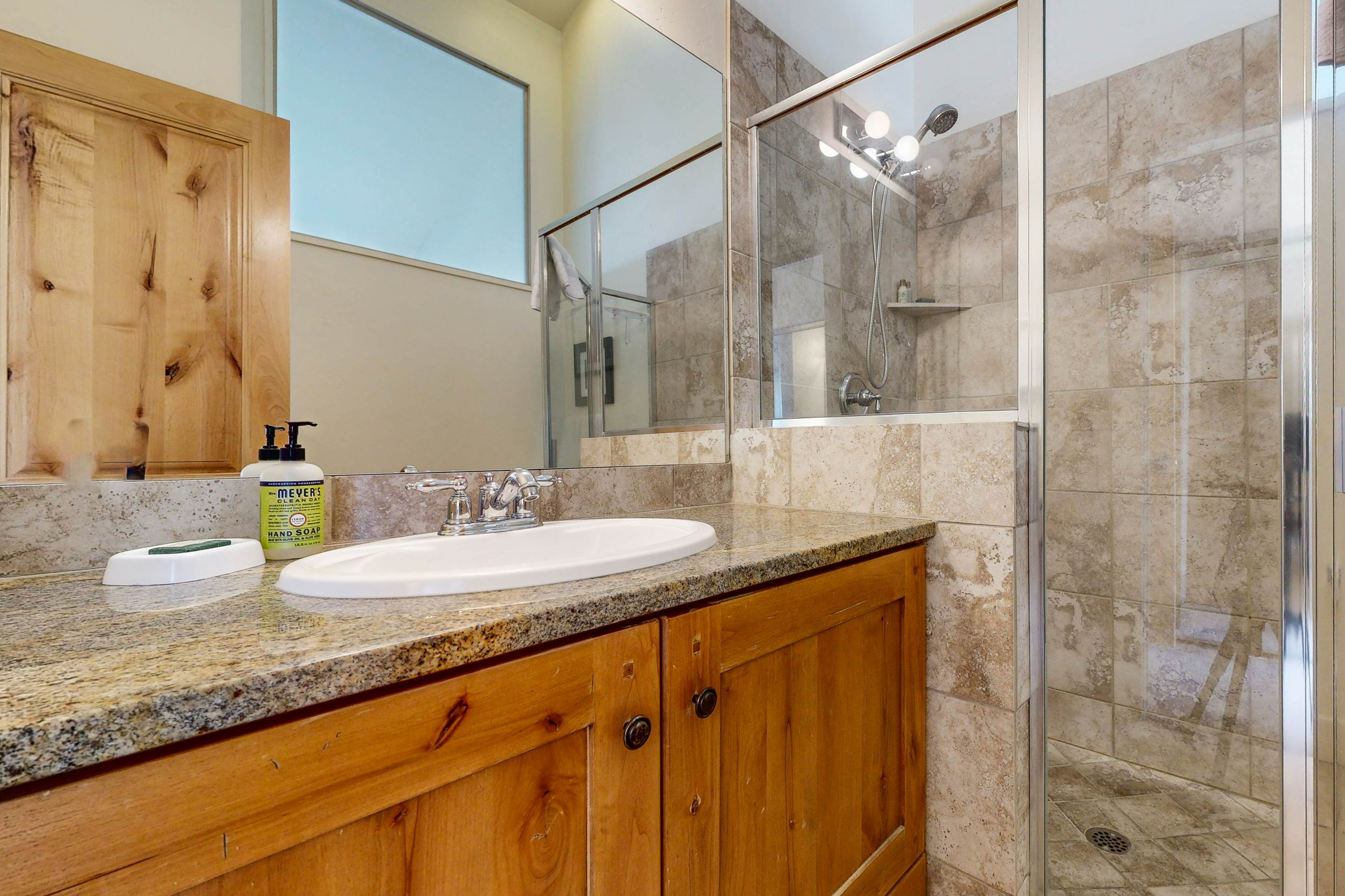 Newpark Townhomes 28