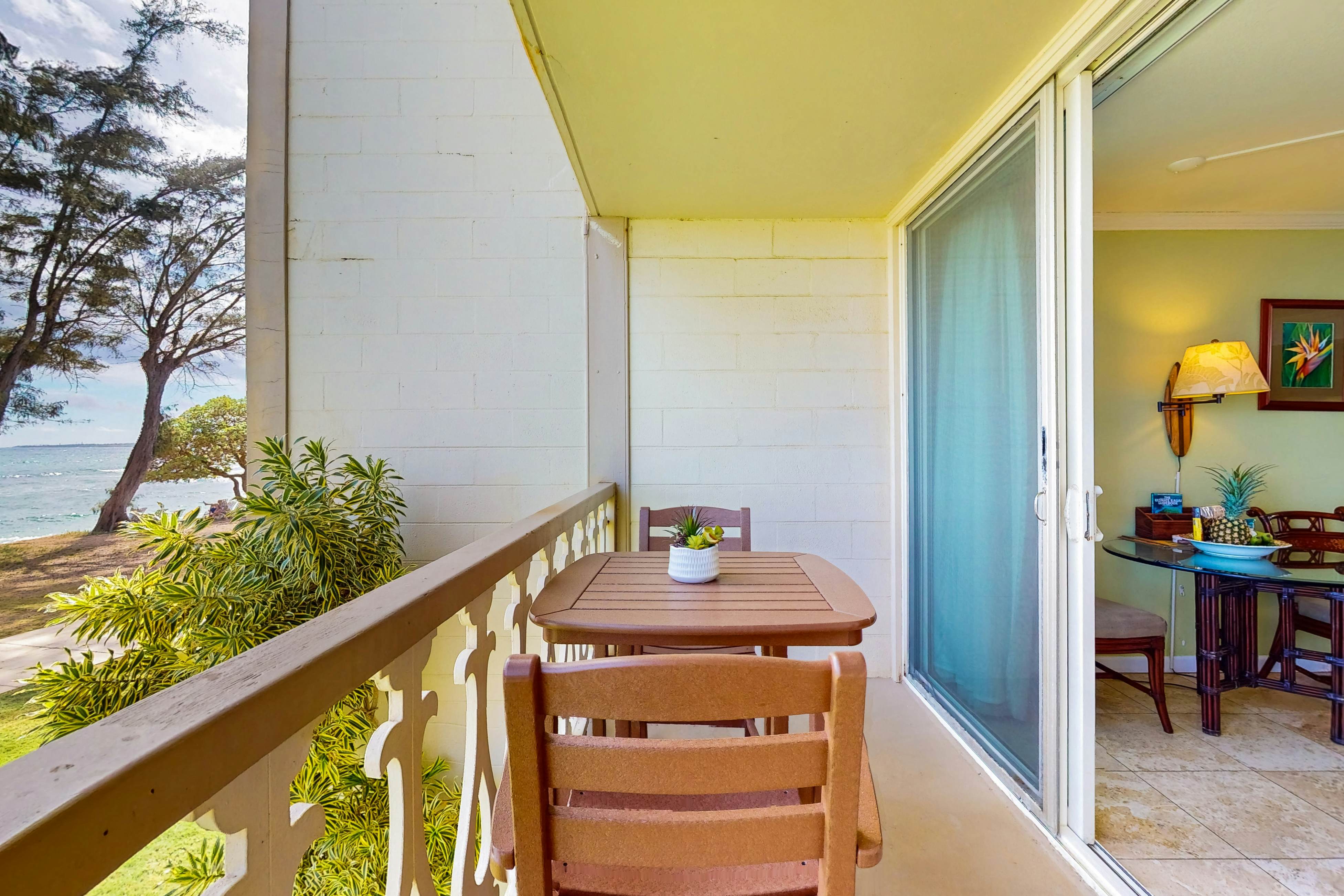 Islander on the Beach 250