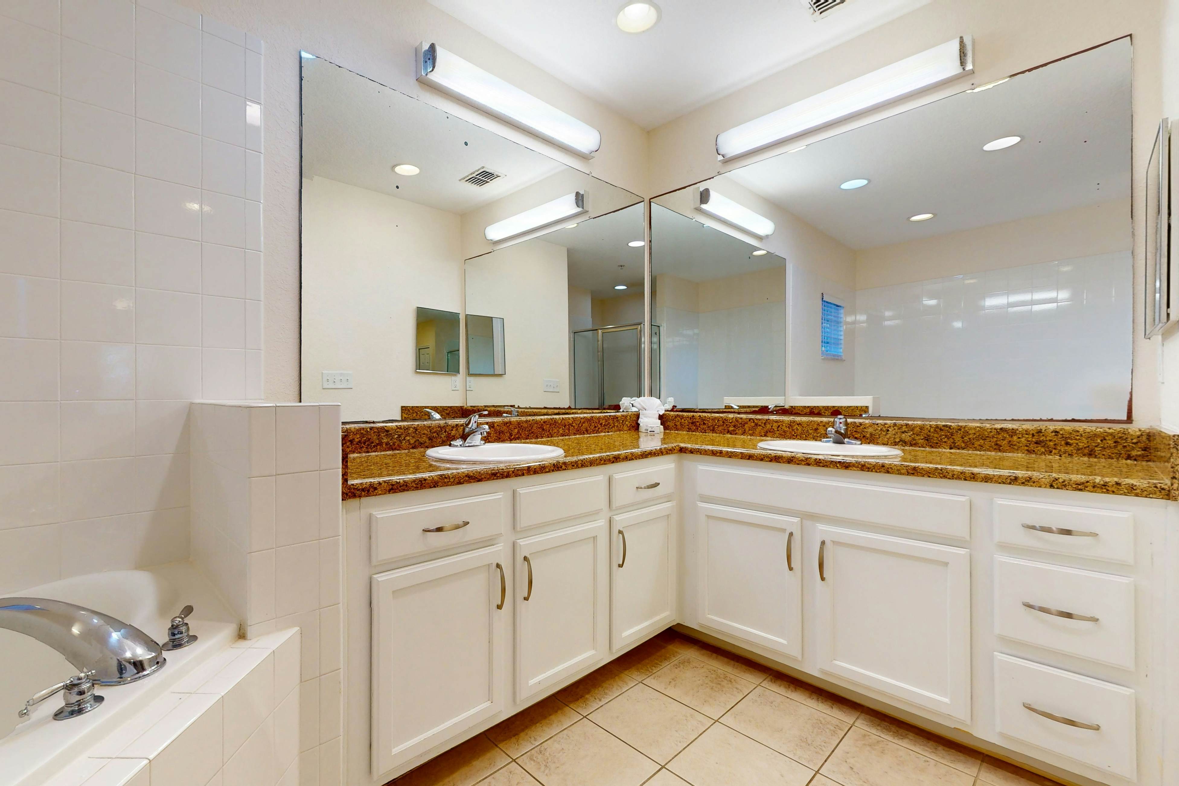 Caribe Cove Condominiums 50101