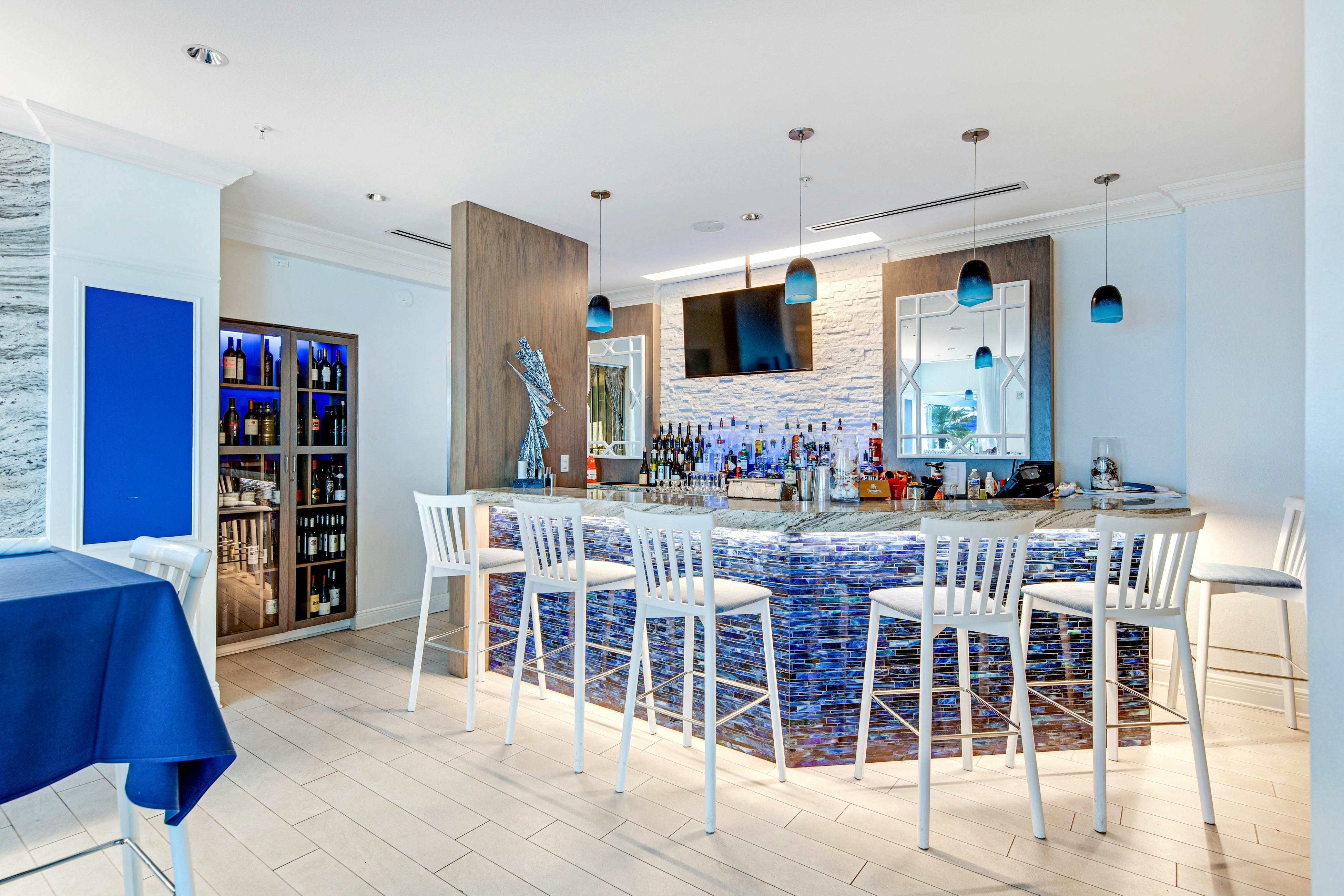 Portofino Island Resort & Spa Tower 3-1103