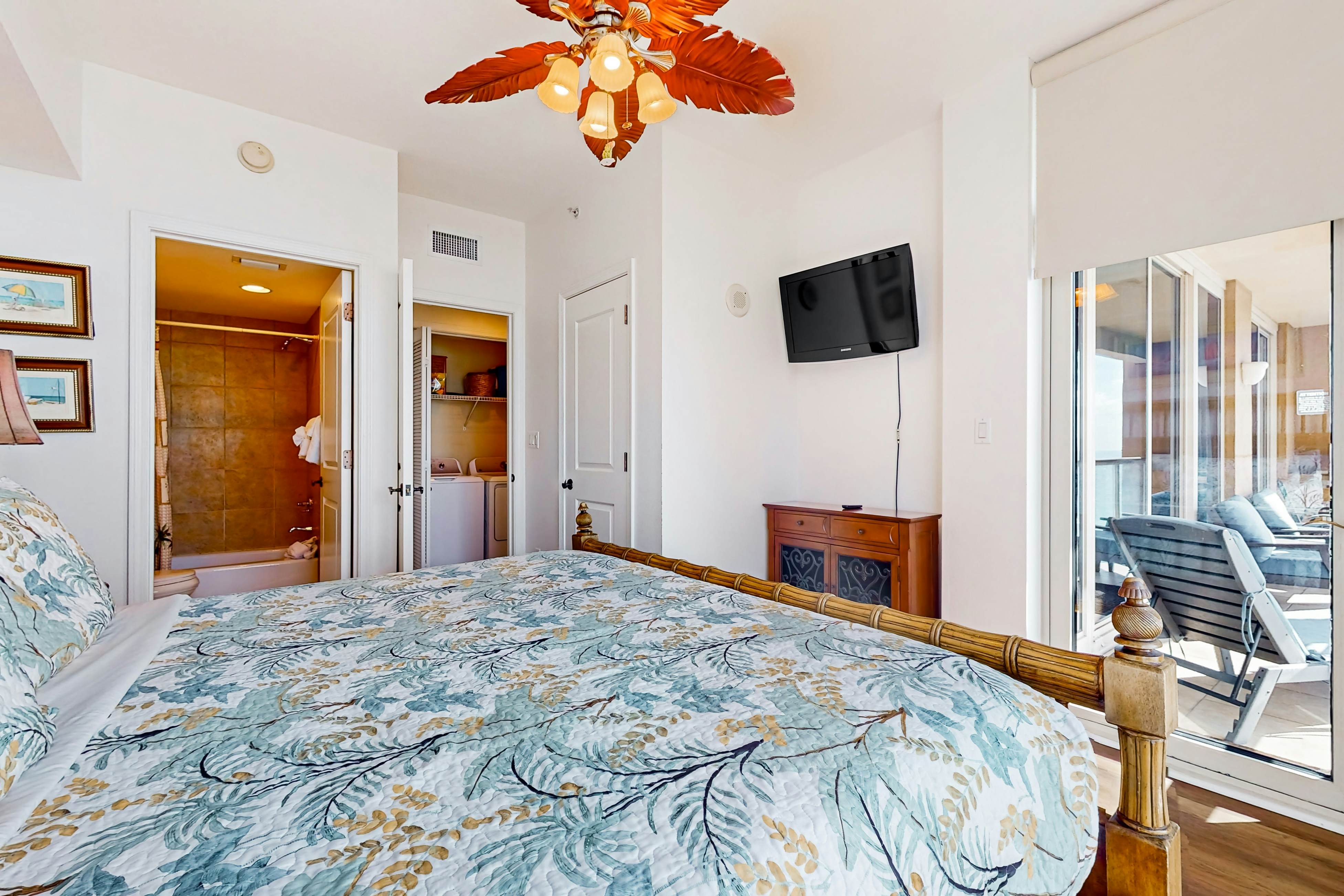 Portofino Island Resort & Spa Tower 3-1103